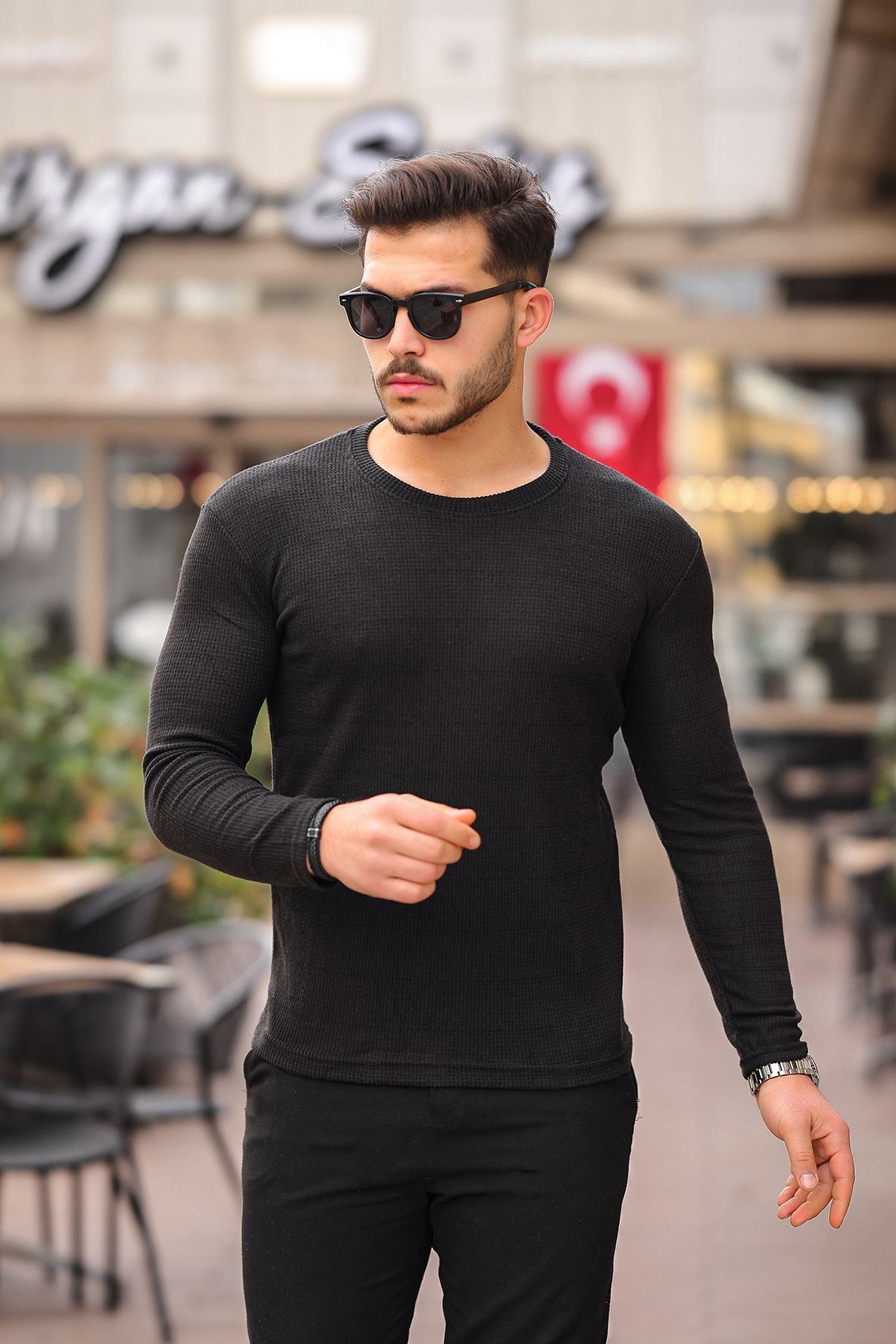 Jakarlı Mevsimlik Sweatshirt
