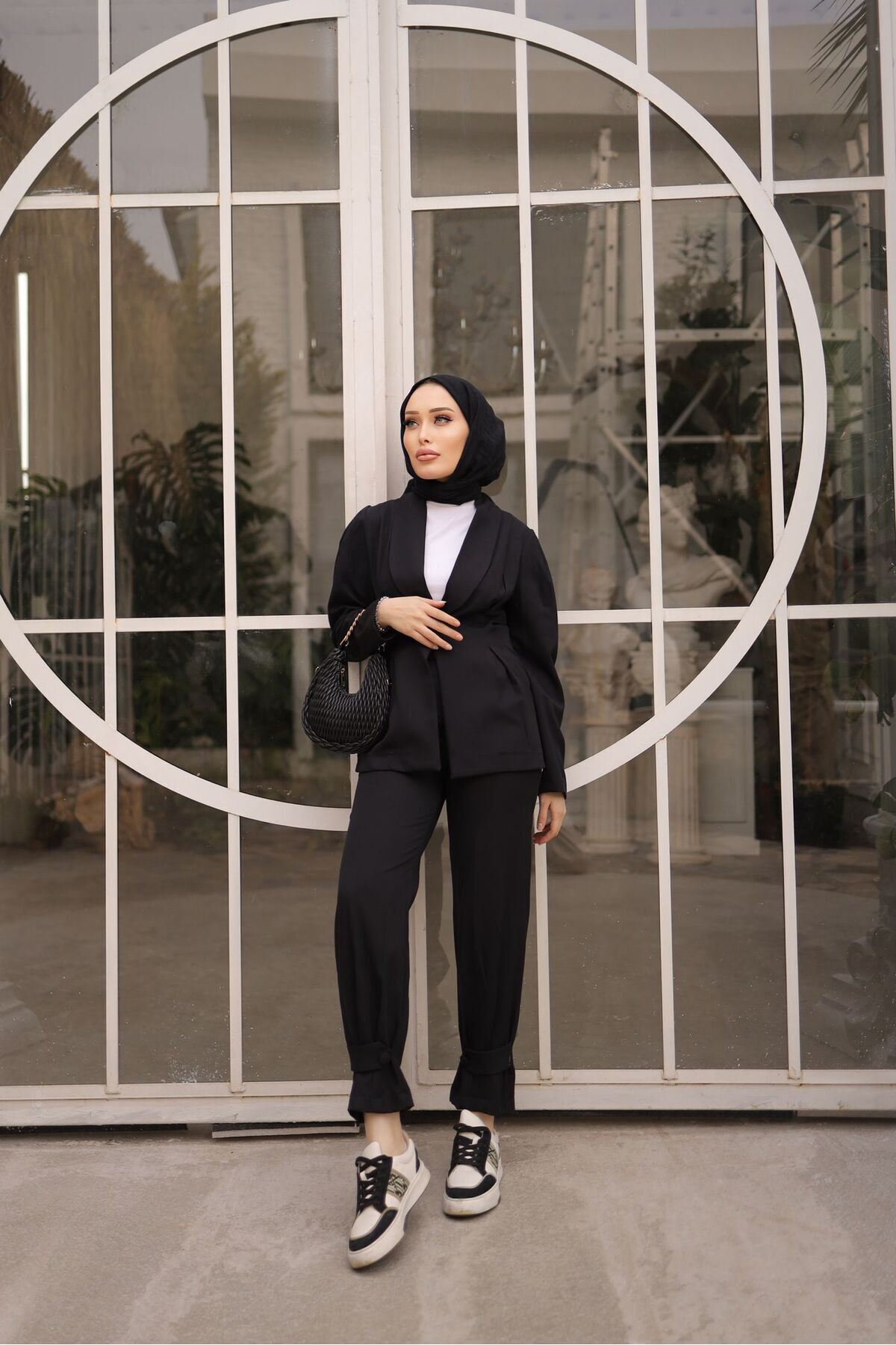 Kadın Paça Düğmeli Pantolon Ceket Siyah Ikili Takım