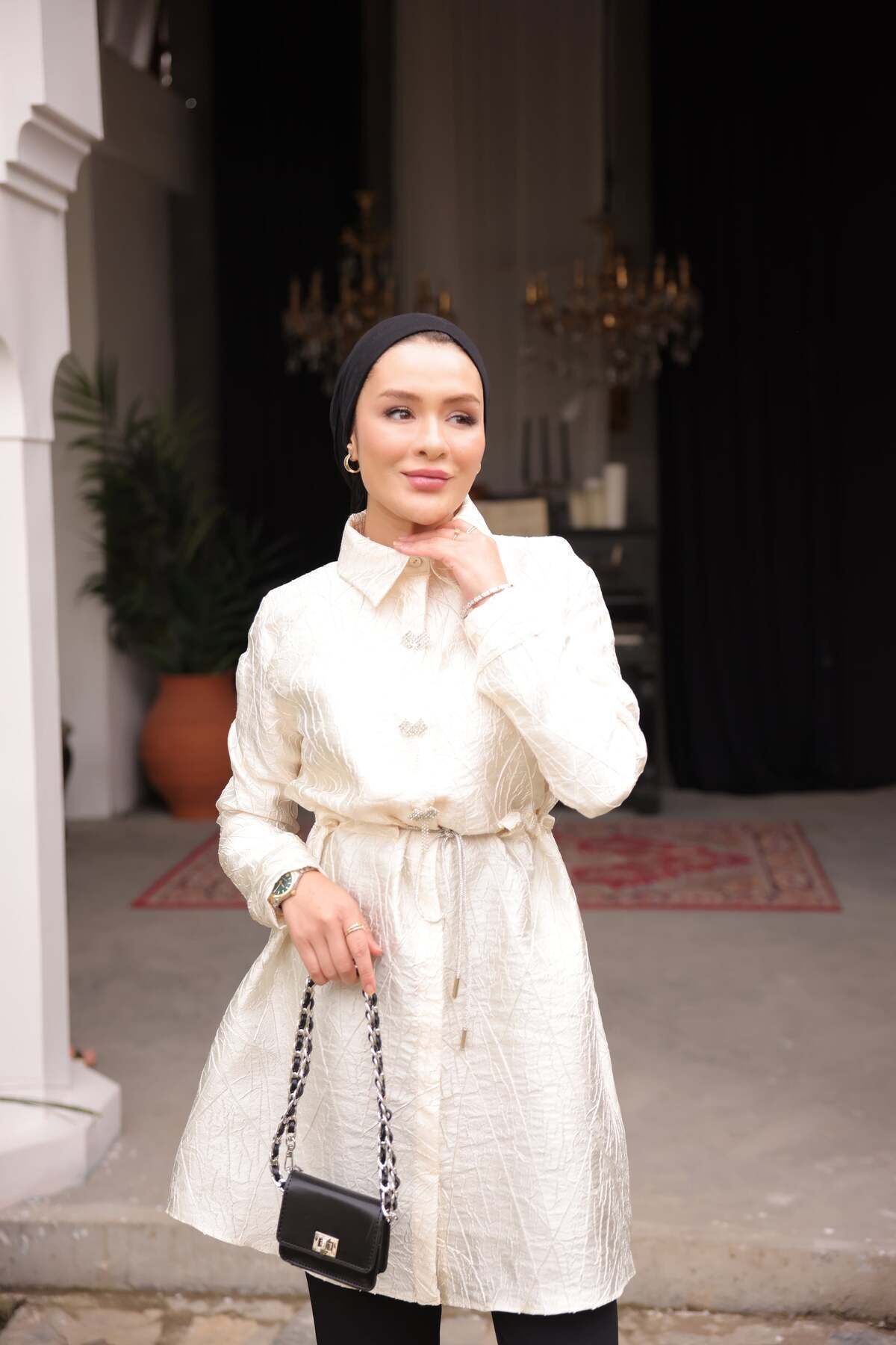 Kadın Jakarlı Şık Beli Lastikli Bej Tonik Ceket