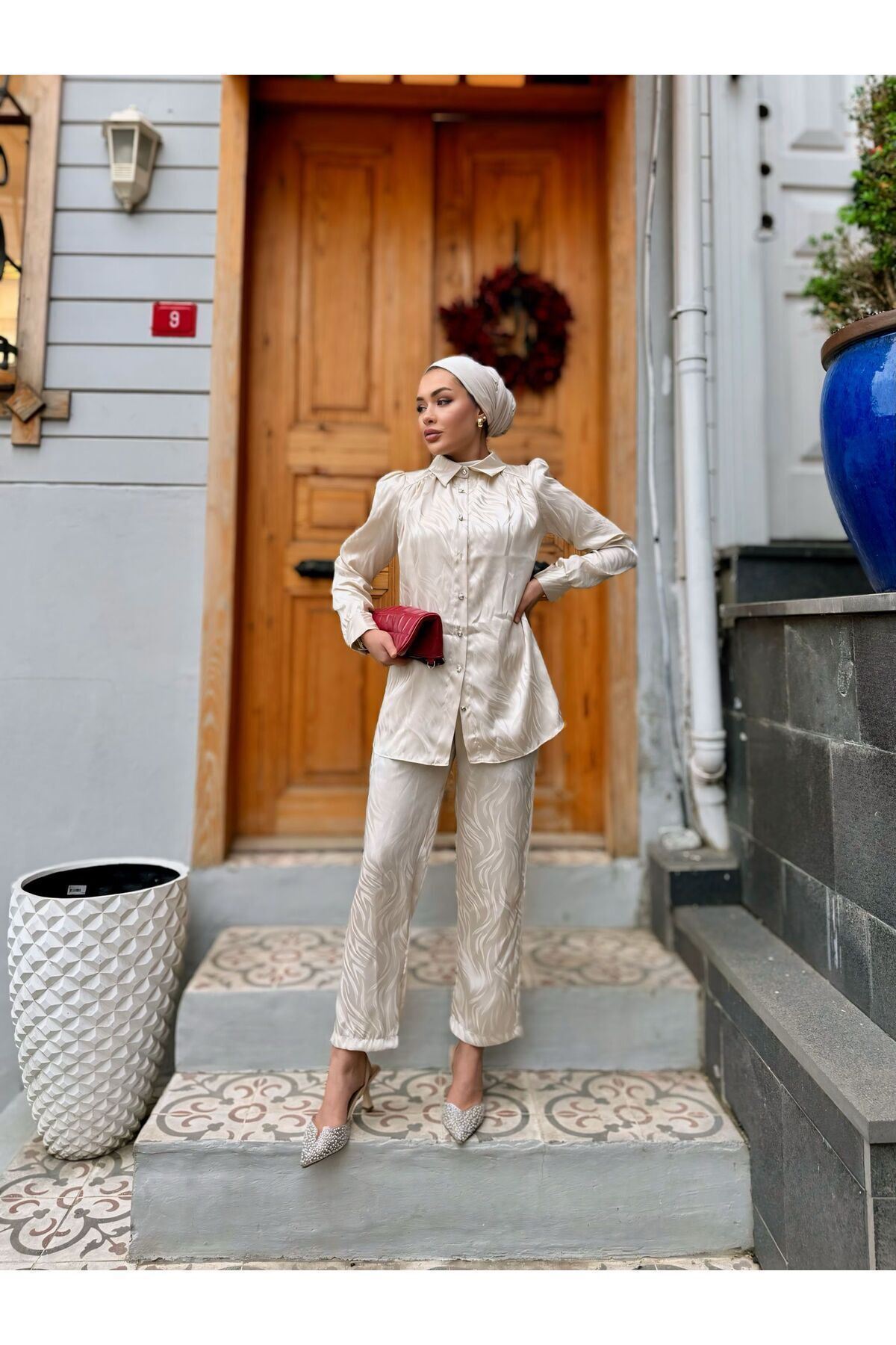 Kadın Desenli Gömlek Bol Pantolon Alt Üst Krem Ikili Takım