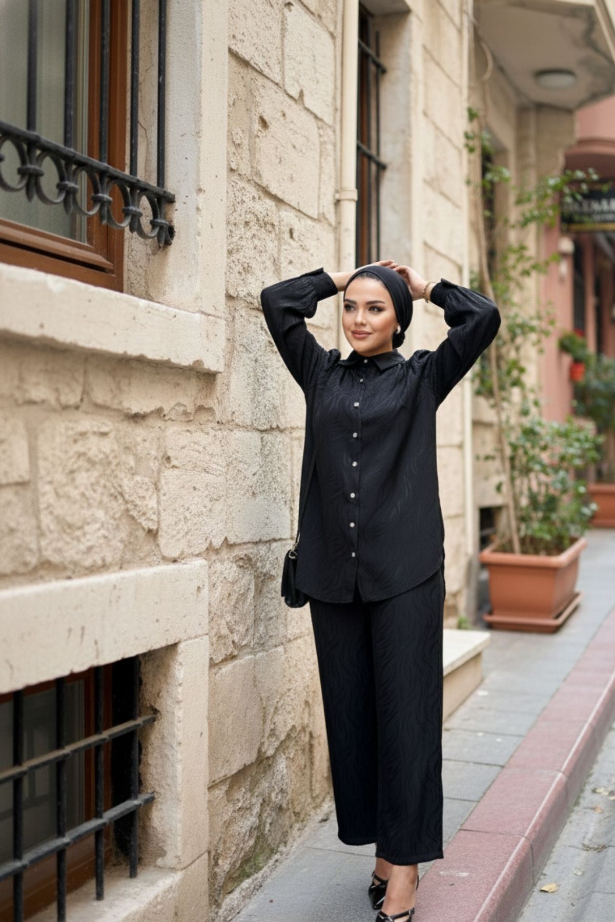 Kadın Desenli Gömlek Bol Pantolon Alt Üst Siyah Ikili Takım