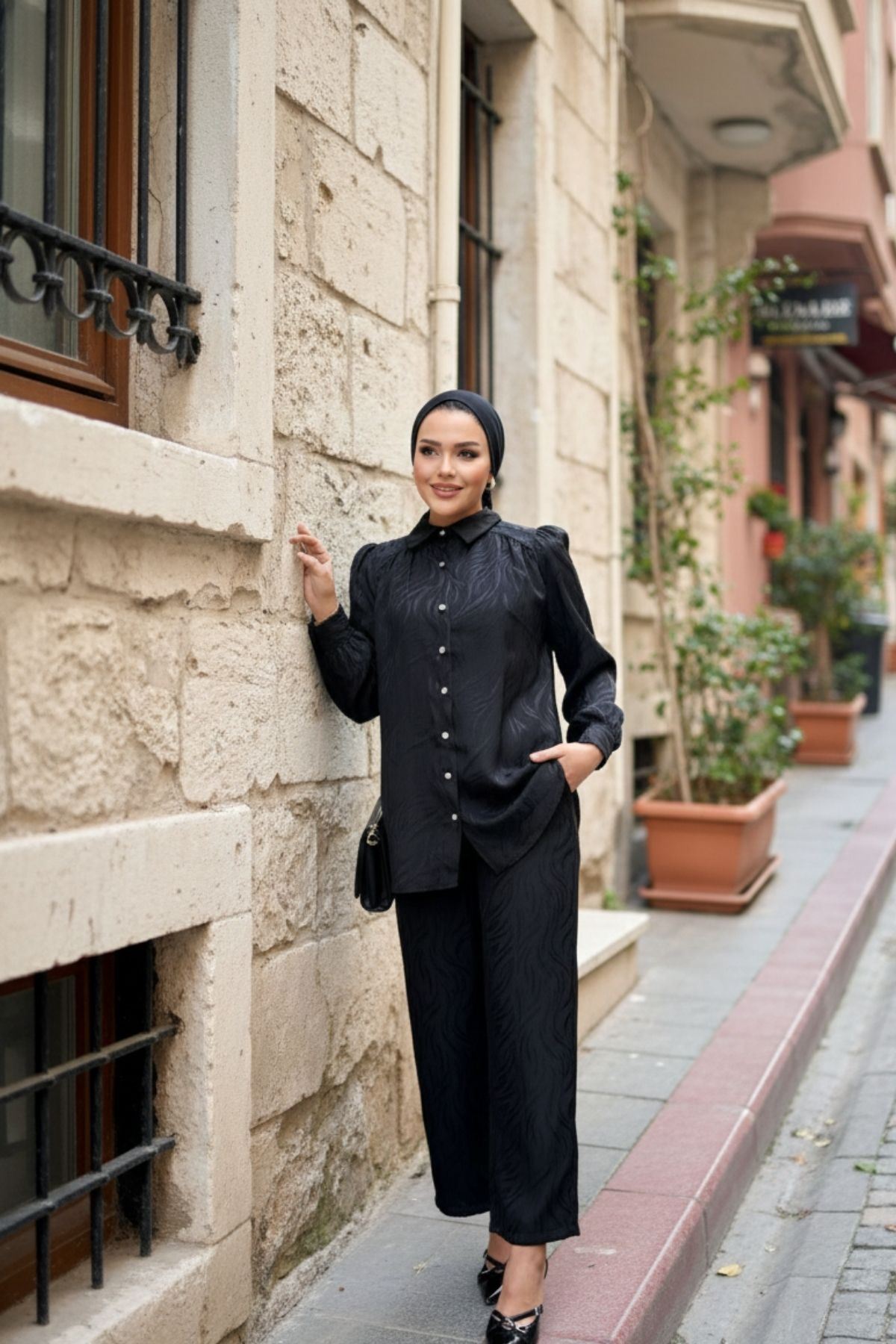 Kadın Desenli Gömlek Bol Pantolon Alt Üst Siyah Ikili Takım