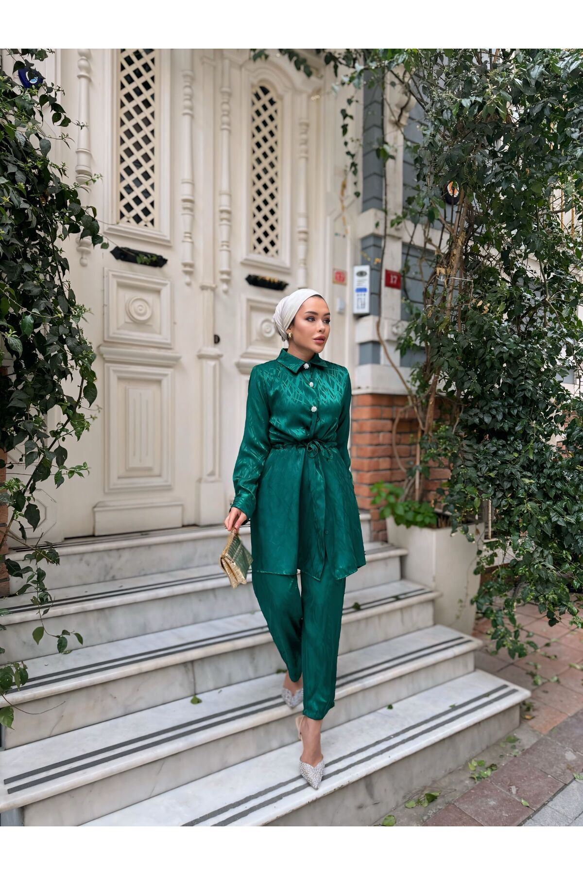 Kadın Bağlamalı Uzun Ceket Bol Pantolon Zümrüt Ikili Takım