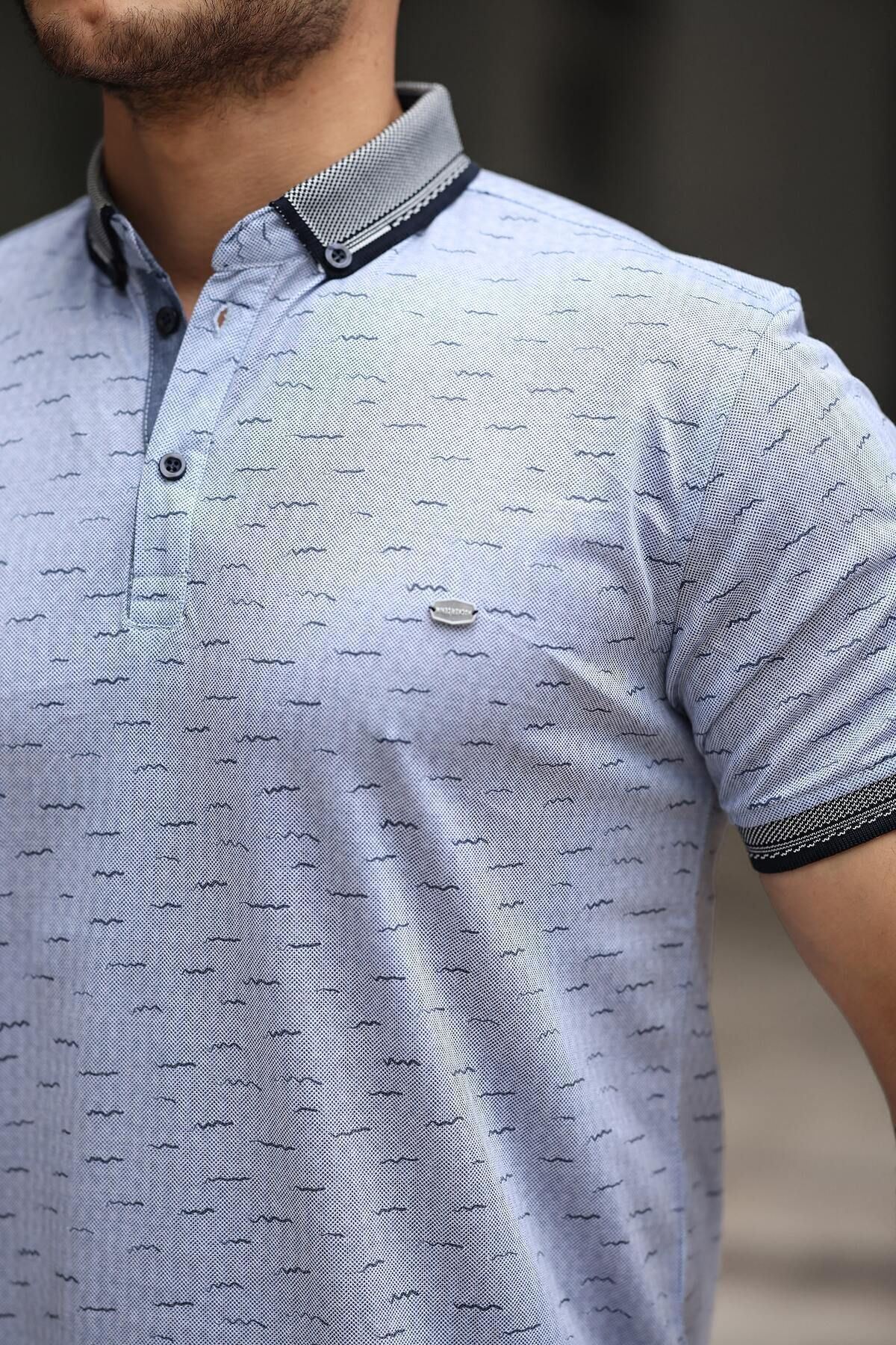 Erkek Kıvrılmaz Polo Yaka Cepsiz Slim Fit Desenli T-Shirt