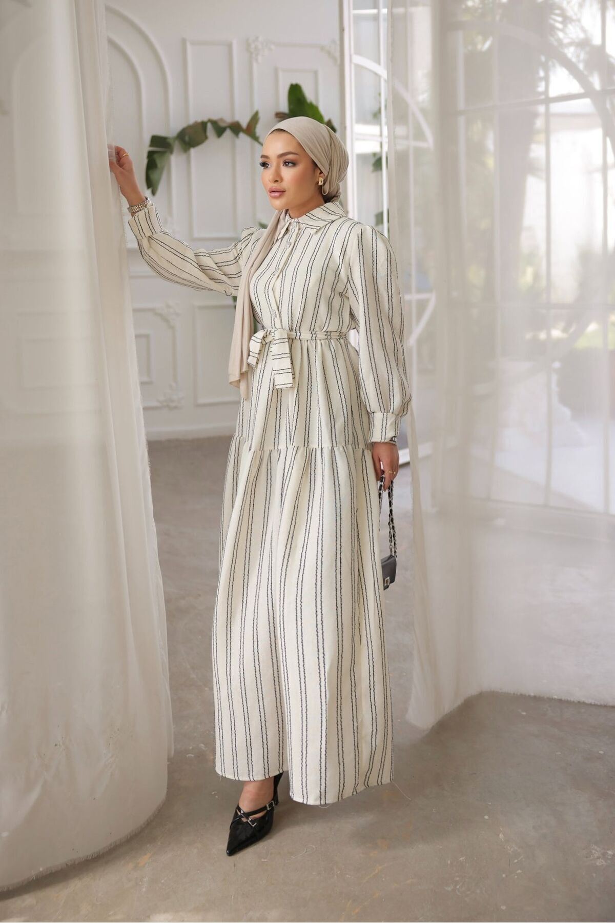 Kadın Düğmeli Şık Salaş Çizgili Beyaz Uzun Elbise
