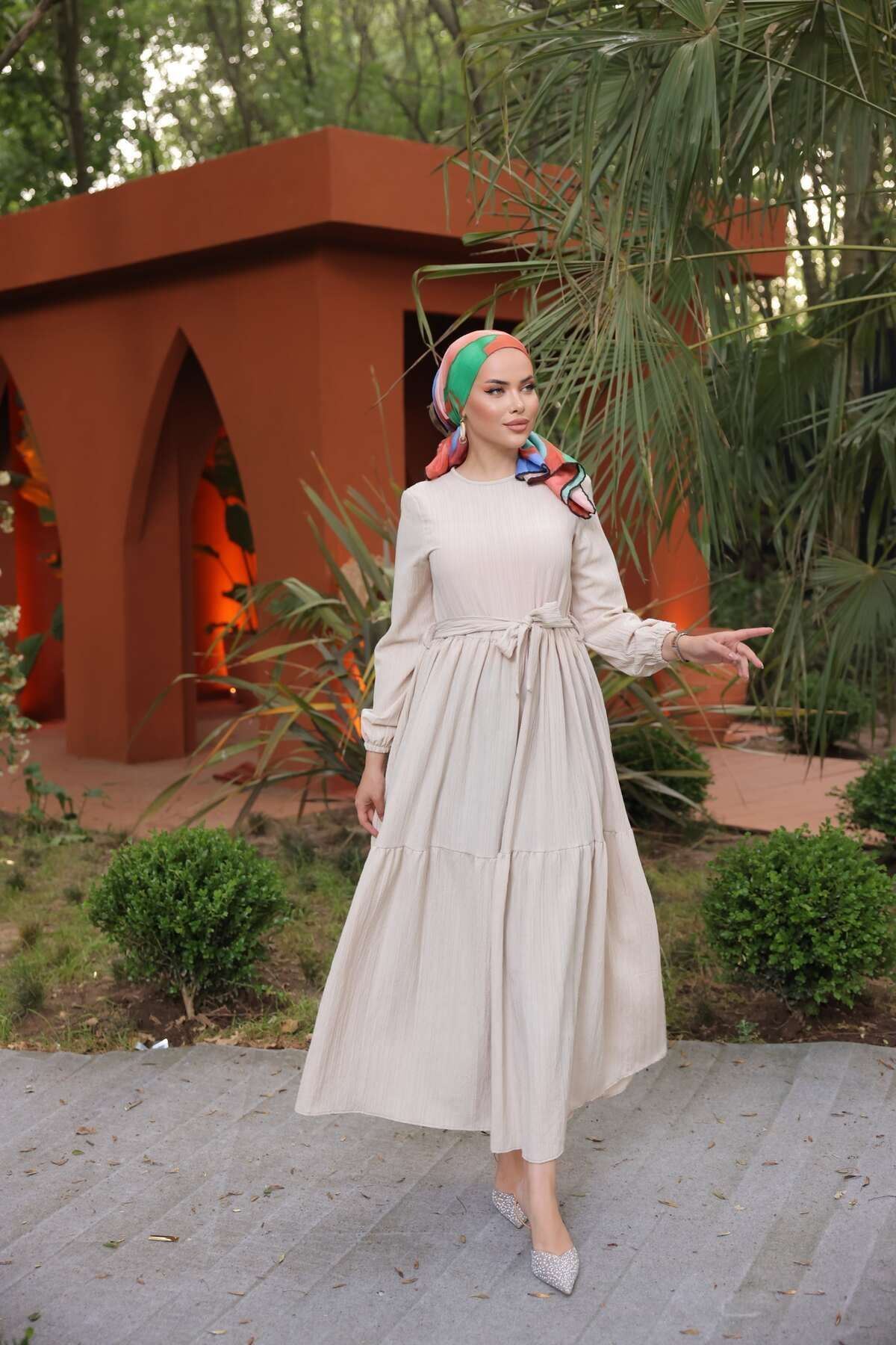 Kendinden Dokulu Elbise