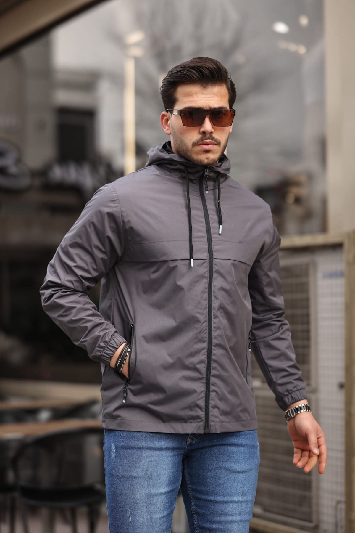 Erkek Içi Astarlı Suya Dayanıklı Kapüşonlu Cepli Yağmurluk