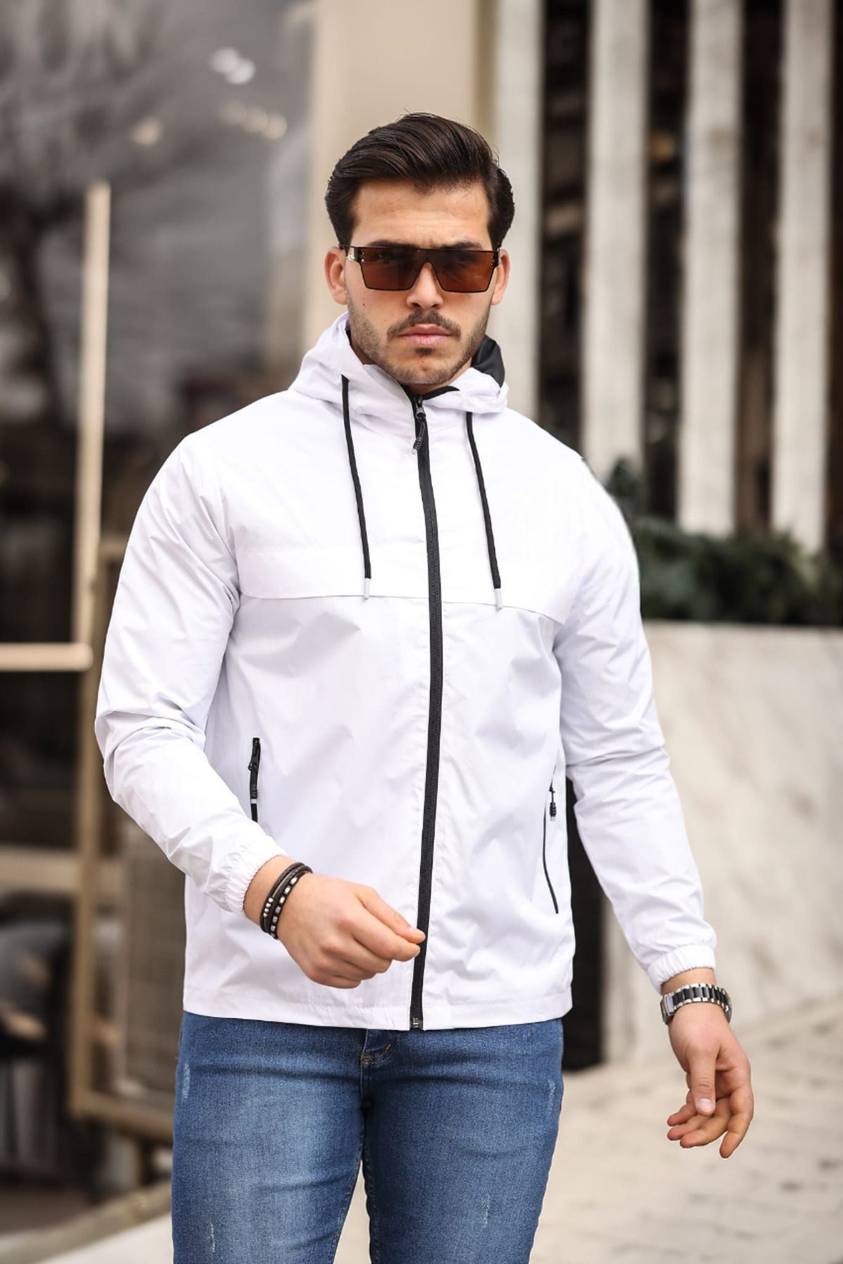 Erkek Içi Astarlı Suya Dayanıklı Kapüşonlu Cepli Yağmurluk