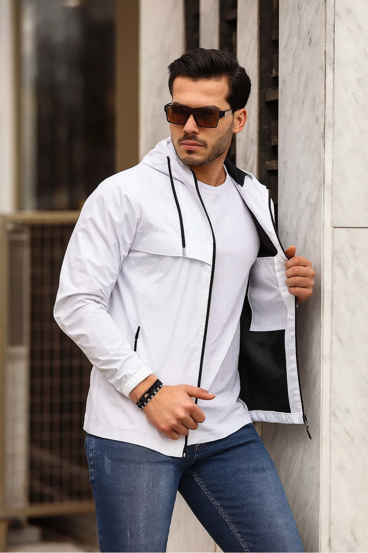 Erkek Içi Astarlı Suya Dayanıklı Kapüşonlu Cepli Yağmurluk