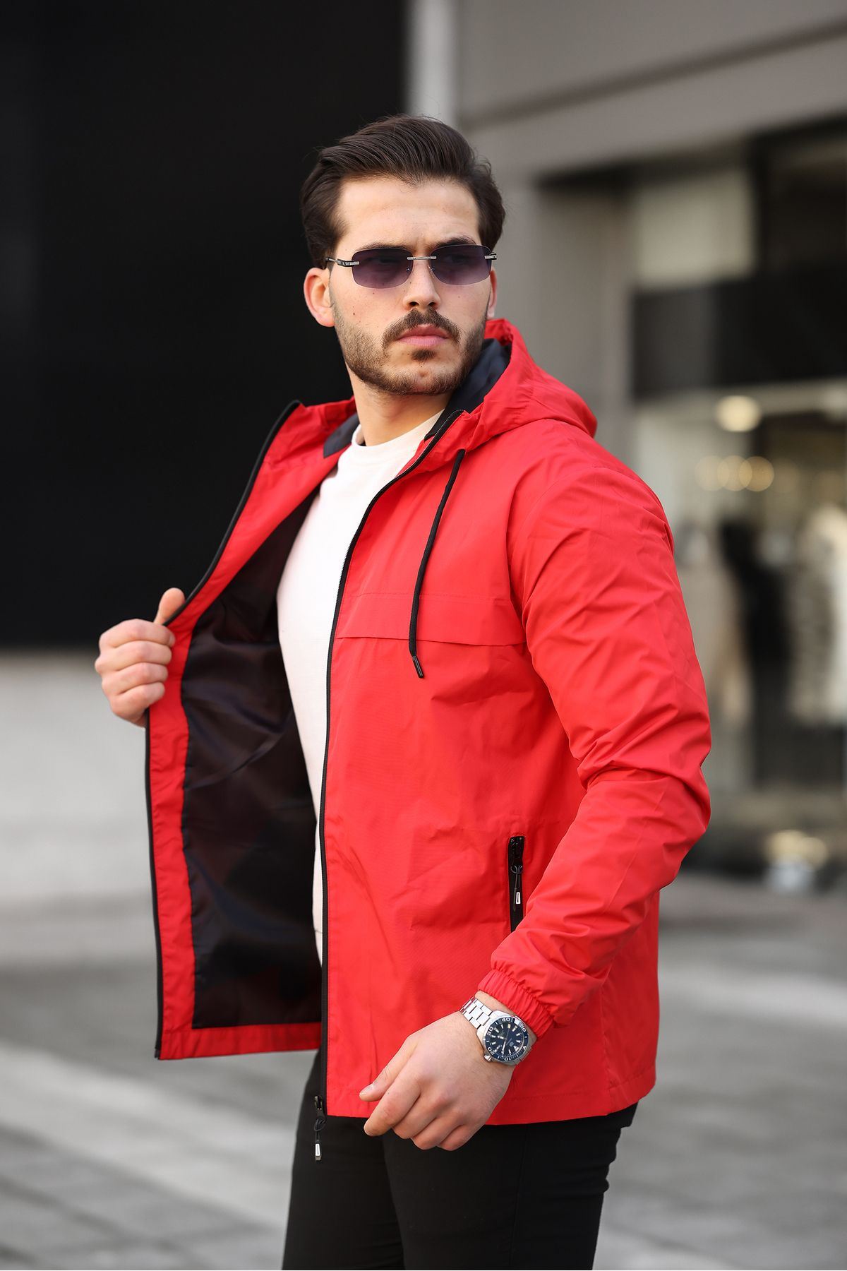 Erkek Içi Astarlı Suya Dayanıklı Kapüşonlu Cepli Yağmurluk