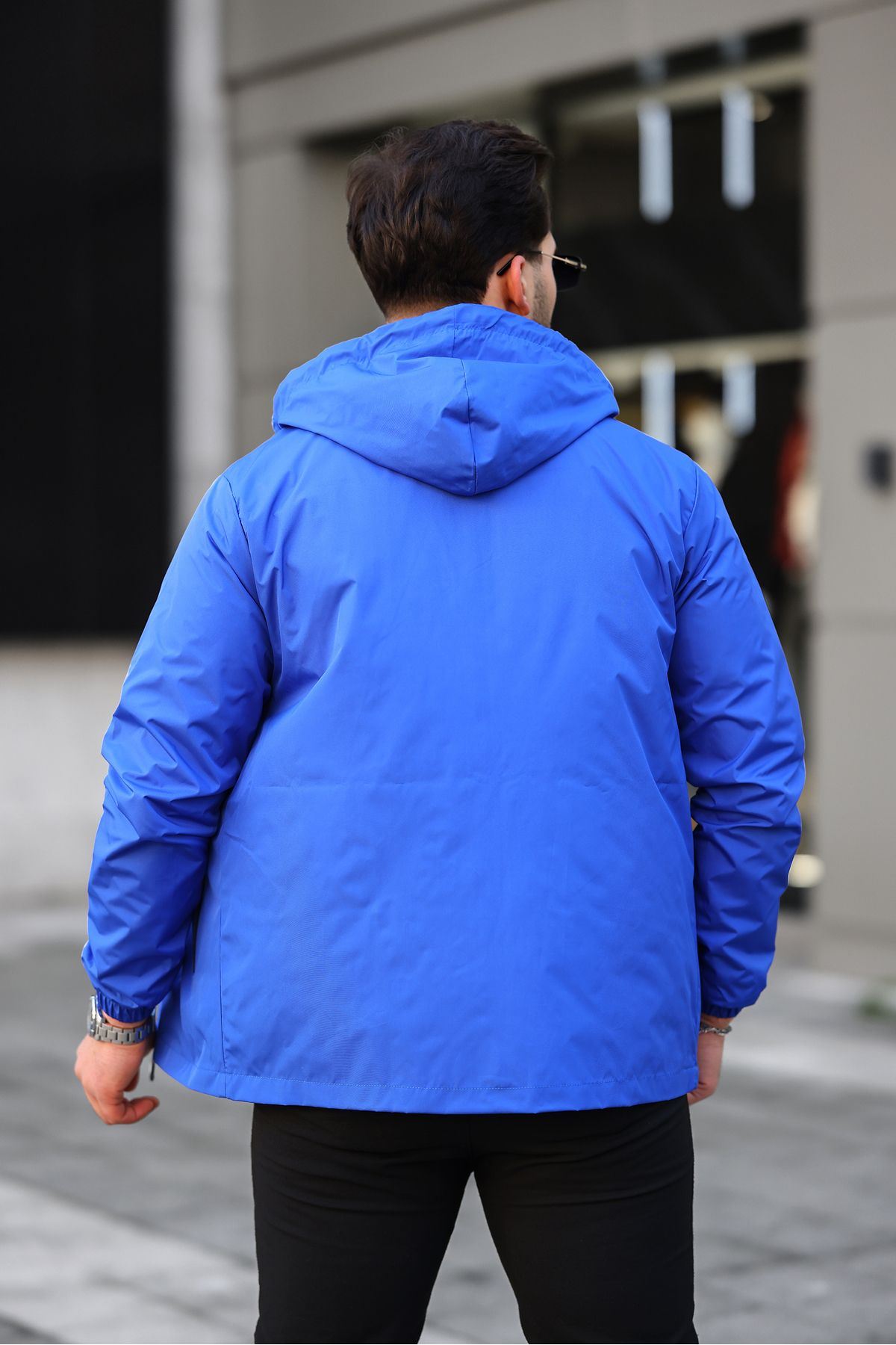 Erkek Içi Astarlı Suya Dayanıklı Kapüşonlu Cepli Yağmurluk