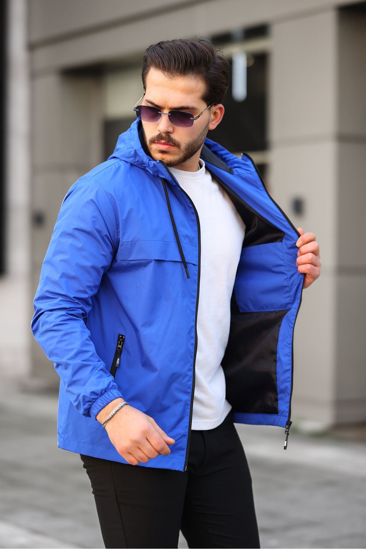 Erkek Içi Astarlı Suya Dayanıklı Kapüşonlu Cepli Yağmurluk