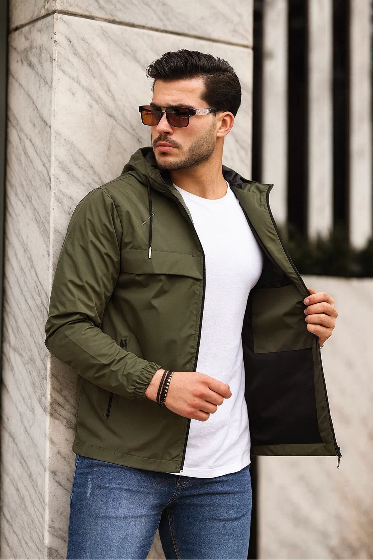 Erkek Içi Astarlı Suya Dayanıklı Kapüşonlu Cepli Yağmurluk