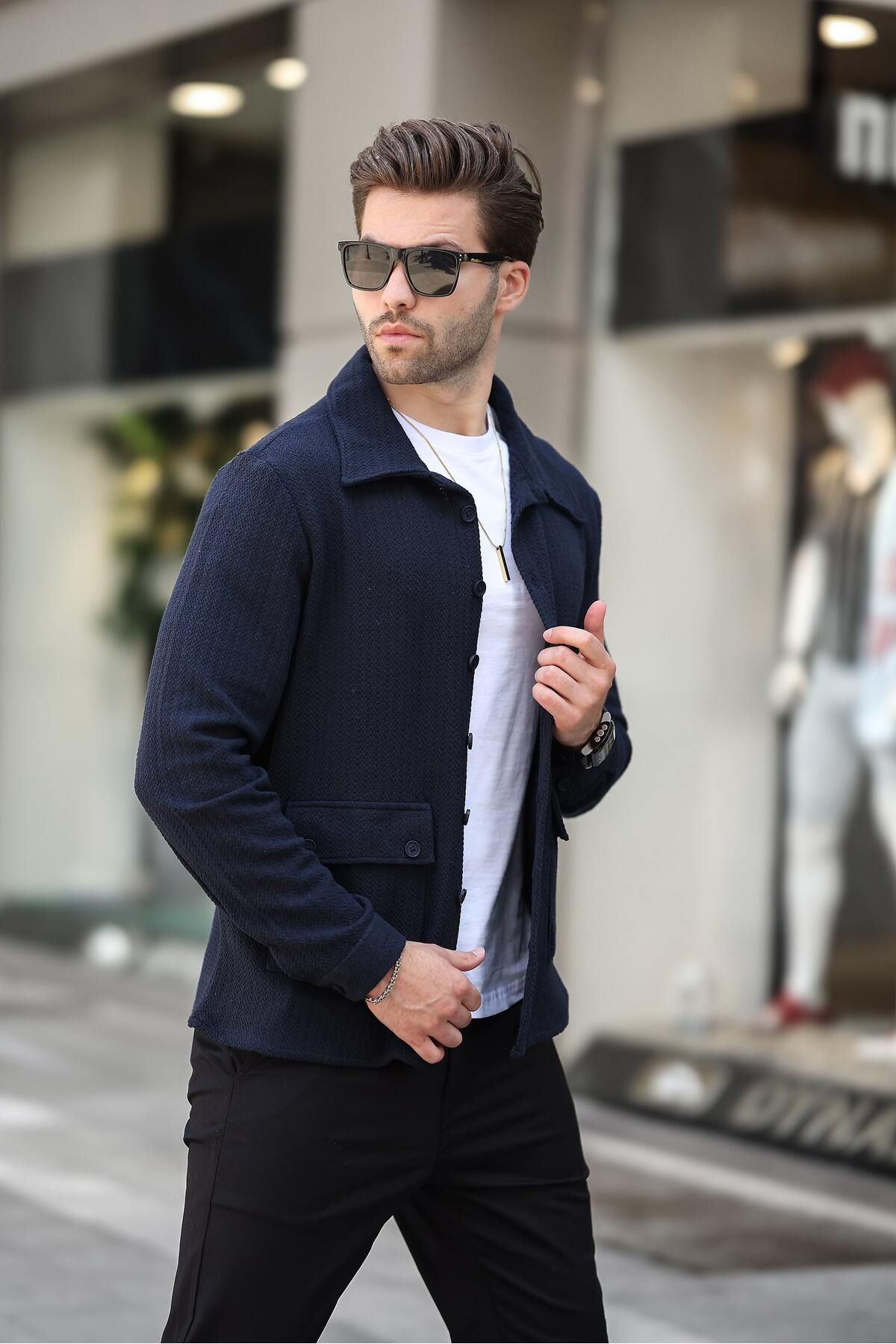 Düğme Detaylı Regular Fit Hırka