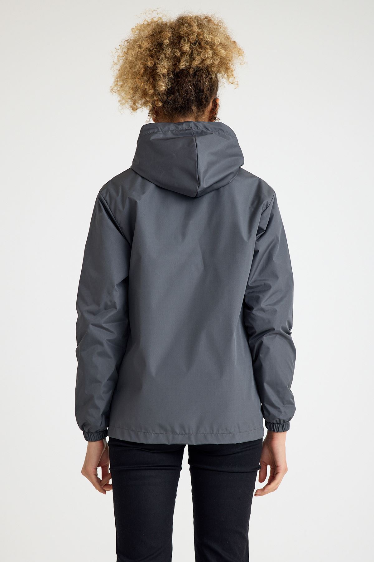 Kadın Içi Astarlı Suya Dayanıklı Kapüşonlu Yağmurluk