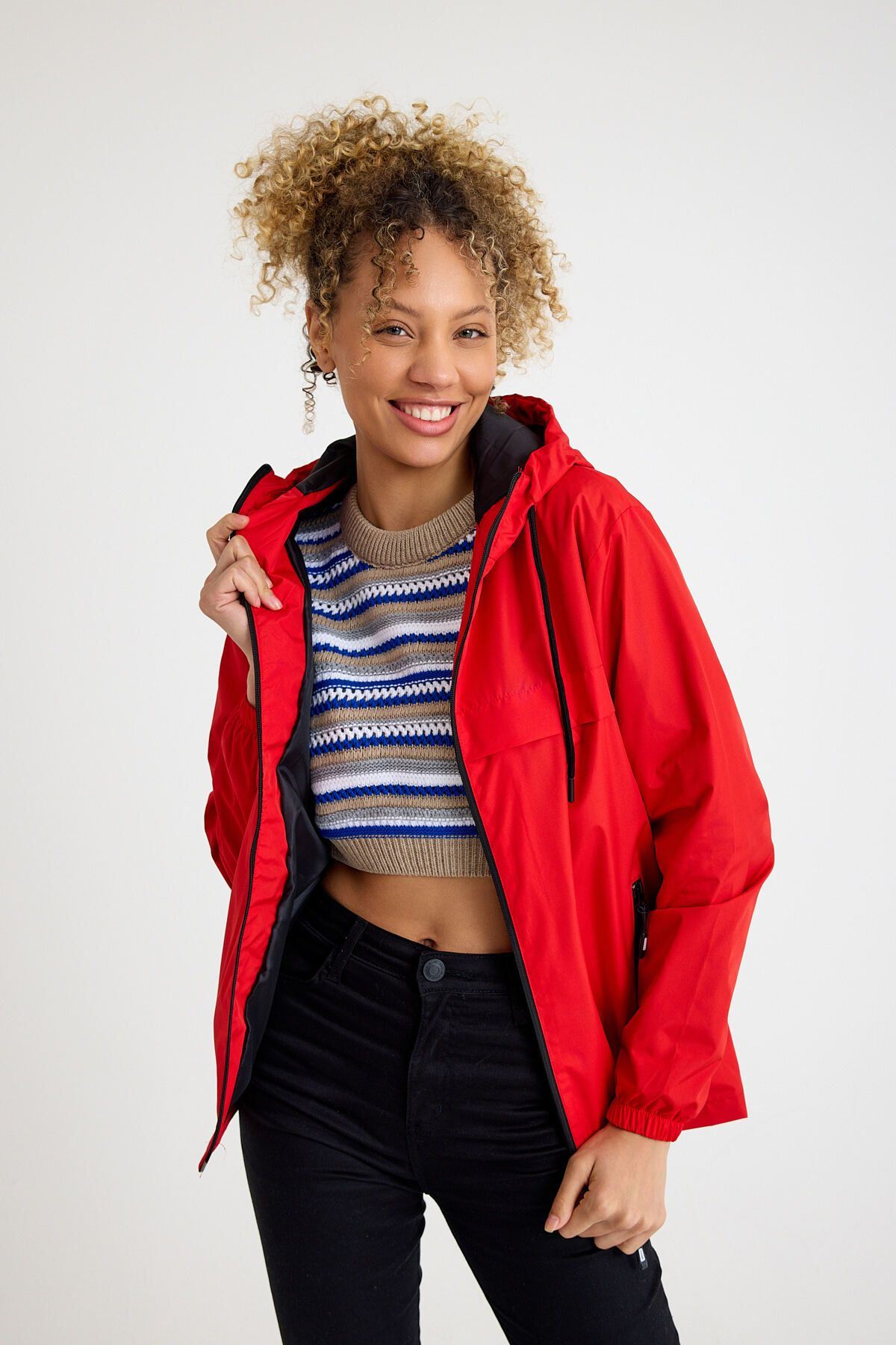 Kadın Içi Astarlı Suya Dayanıklı Kapüşonlu Yağmurluk