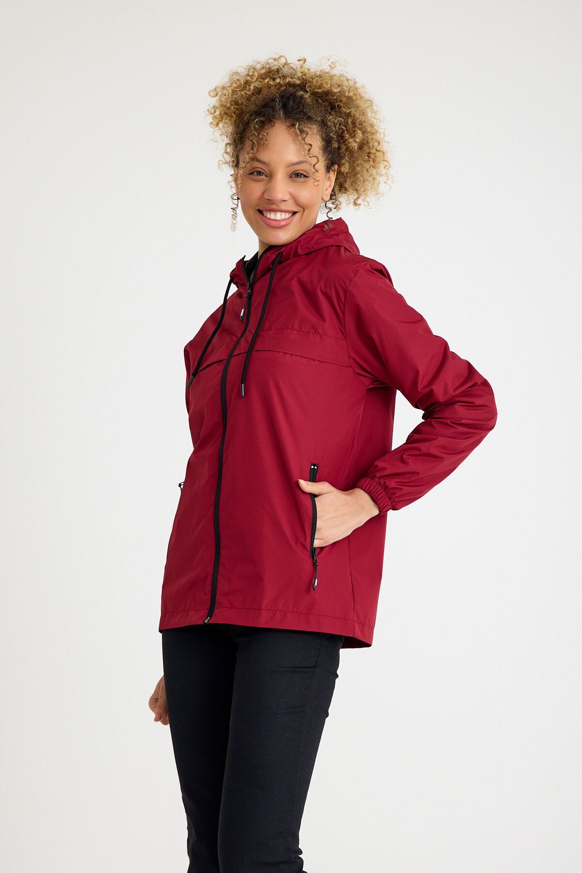 Kadın Içi Astarlı Suya Dayanıklı Kapüşonlu Yağmurluk