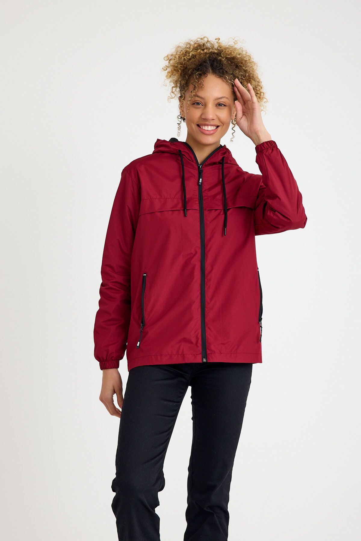 Kadın Içi Astarlı Suya Dayanıklı Kapüşonlu Yağmurluk