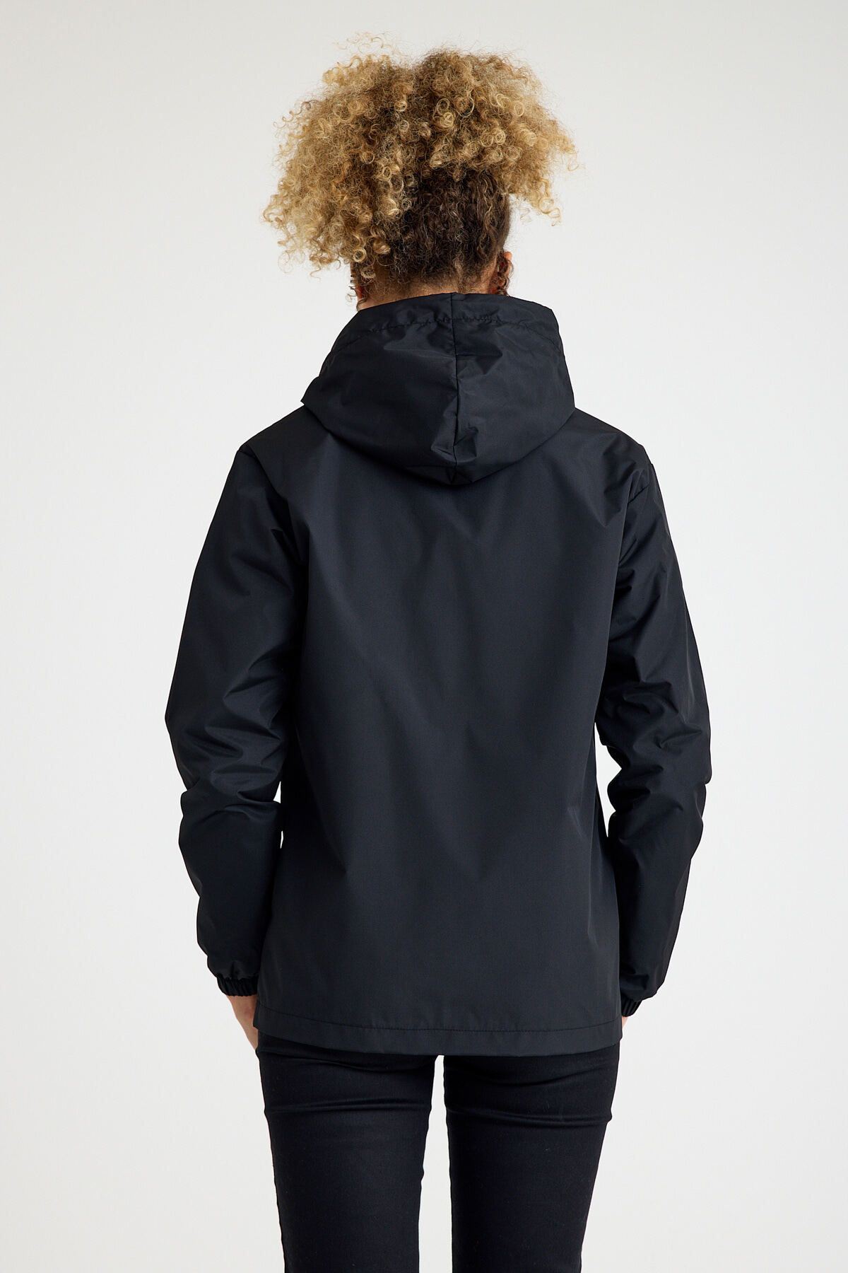 Kadın Içi Astarlı Suya Dayanıklı Kapüşonlu Yağmurluk