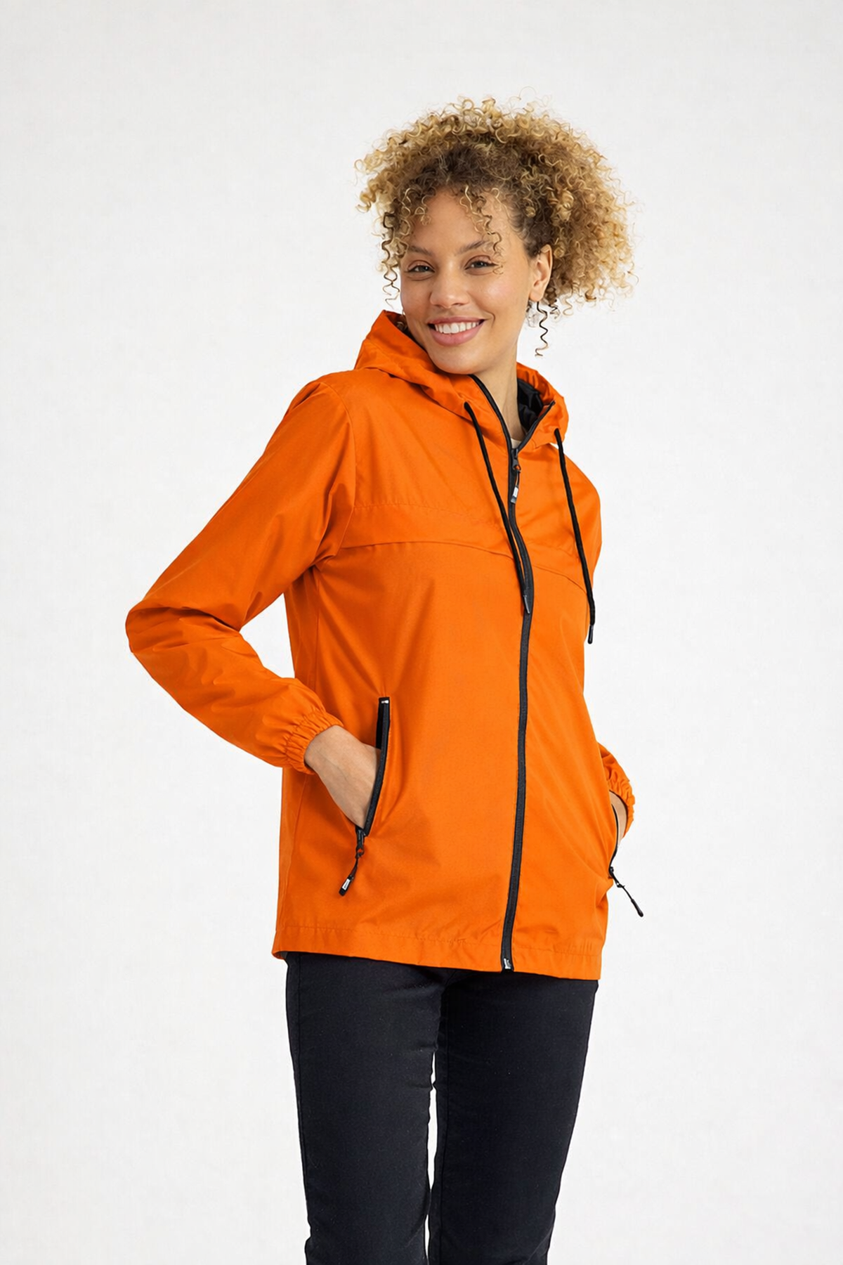 Kadın Içi Astarlı Suya Dayanıklı Kapüşonlu Yağmurluk