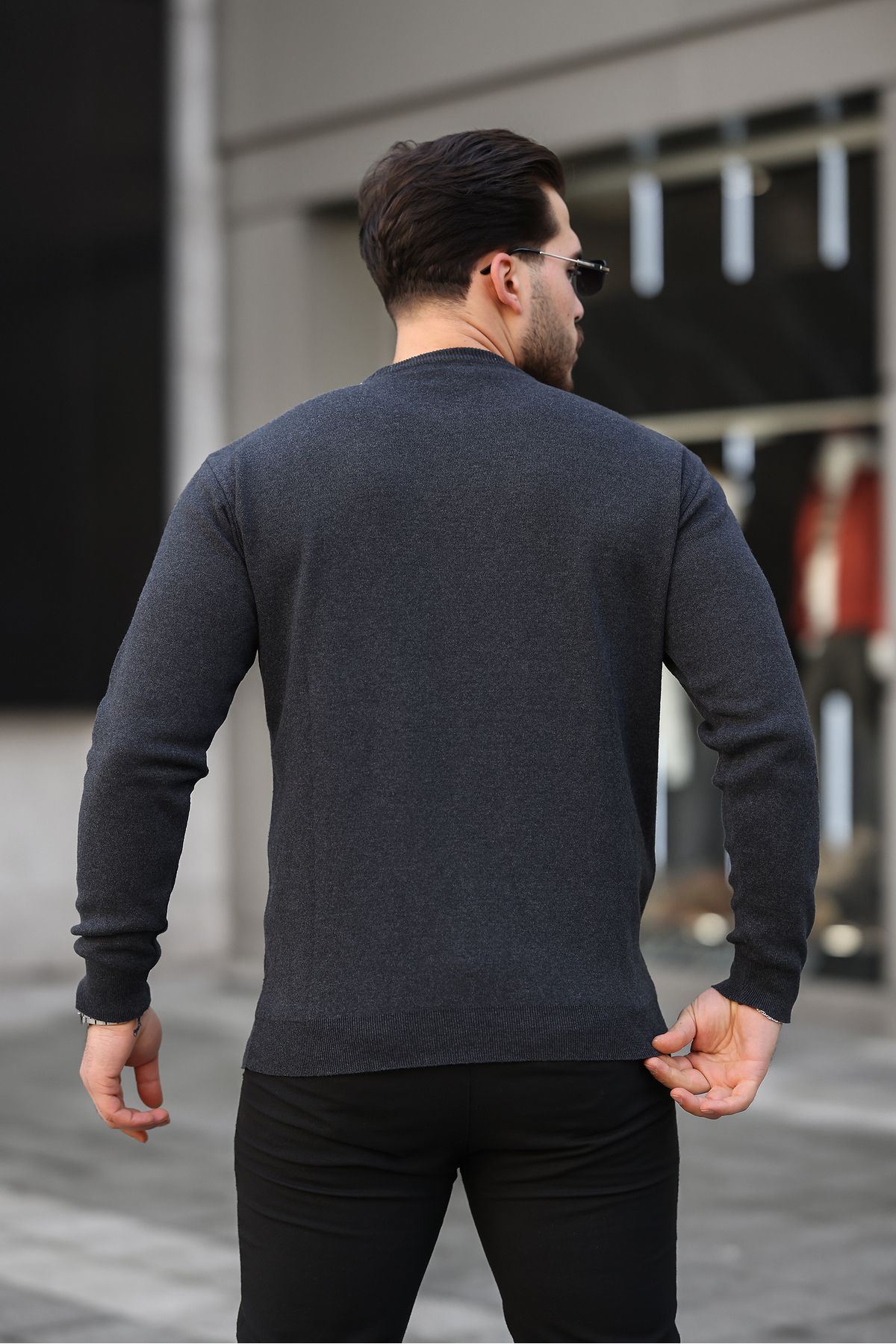 Sıfır Yaka Triko Kazak