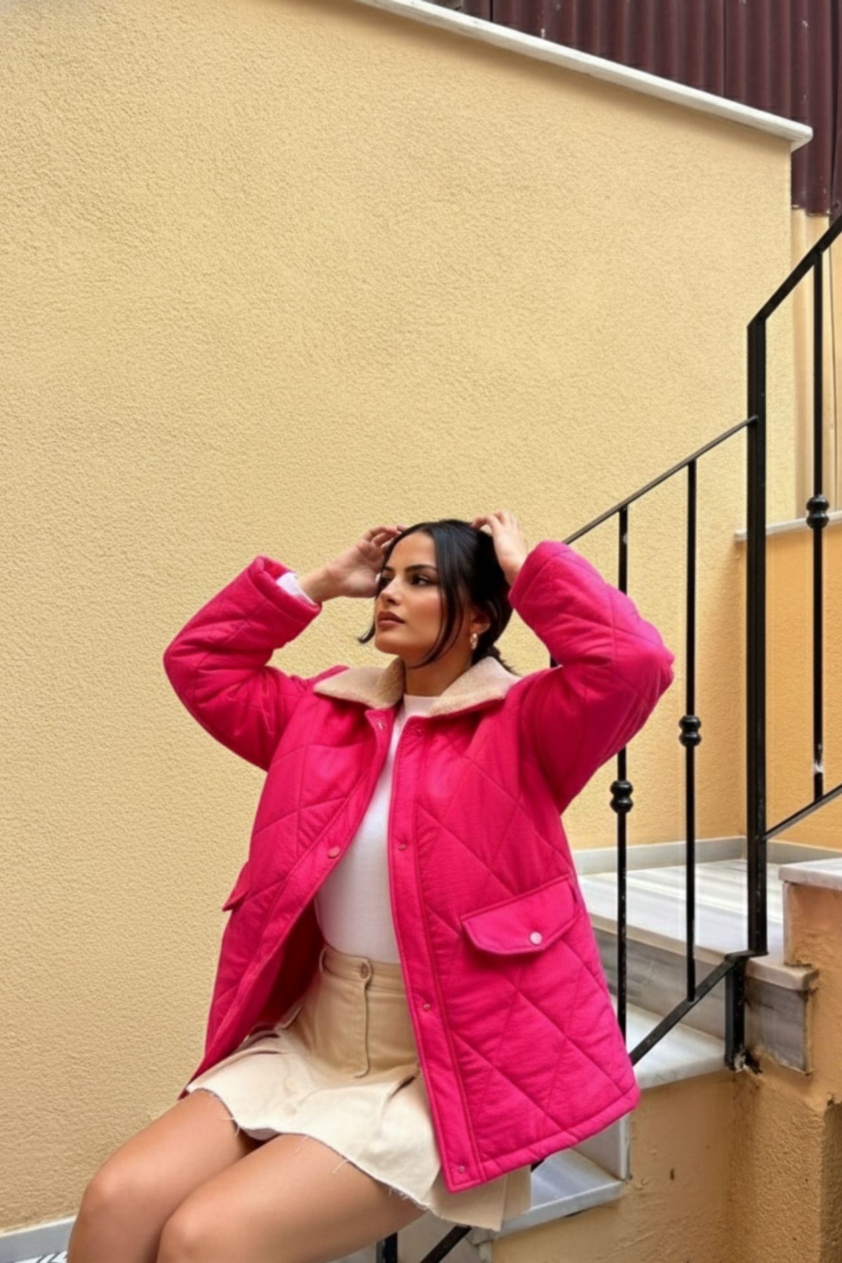 Kadın Kürk Yaka Baklava Desenli Kapitone Fuşya Mont