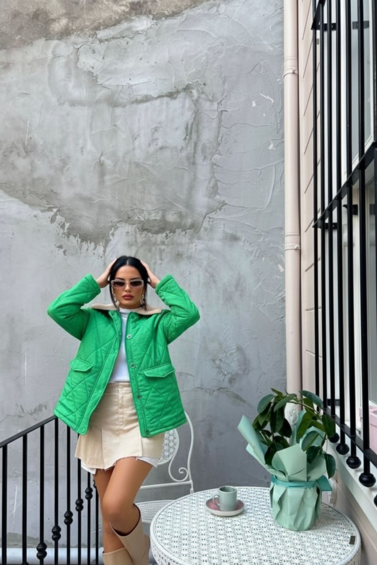 Kadın Kürk Yaka Baklava Desenli Kapitone Yeşil Ceket