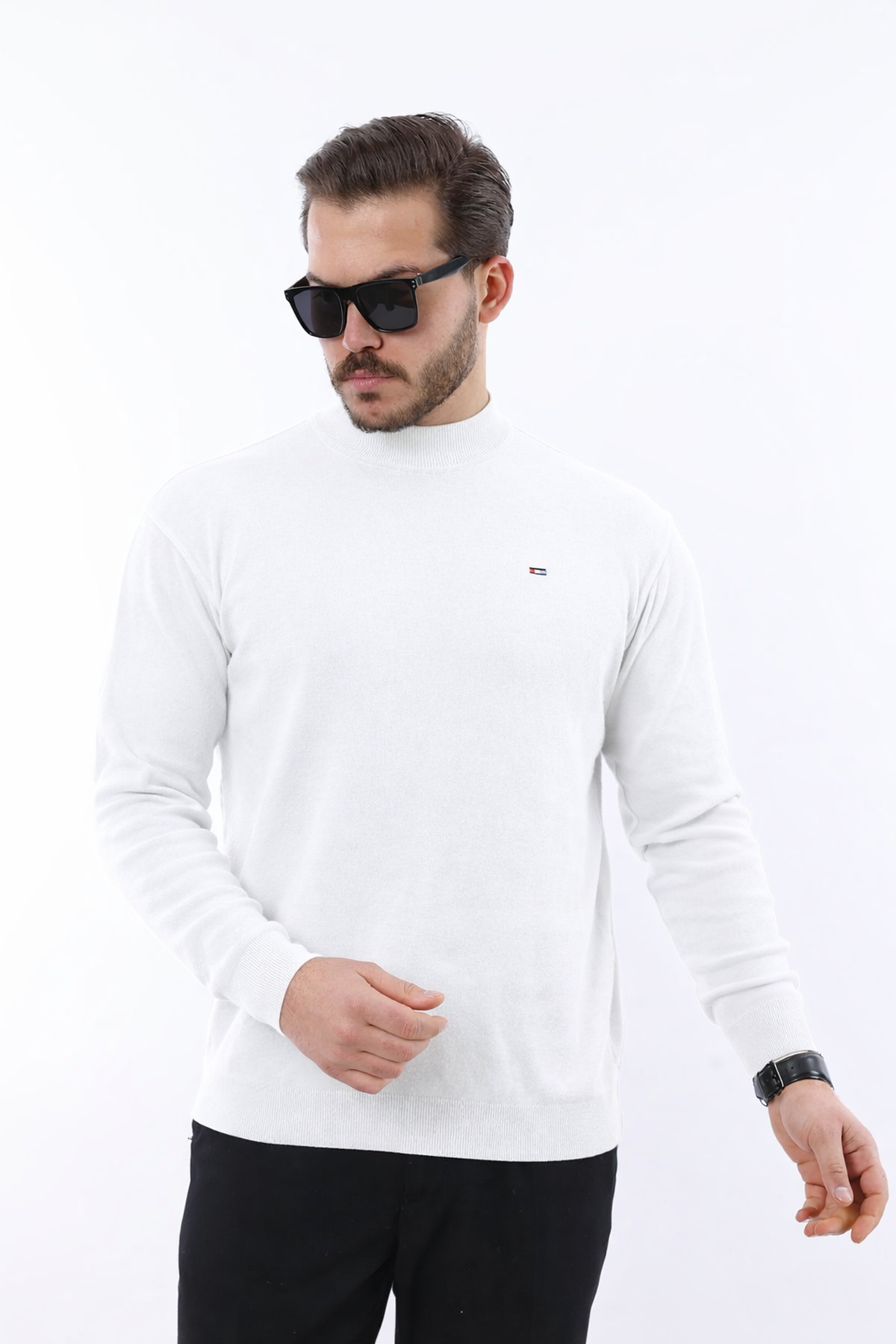 Erkek Yarım Balıkçı Yaka Günlük Beyaz Triko Kazak