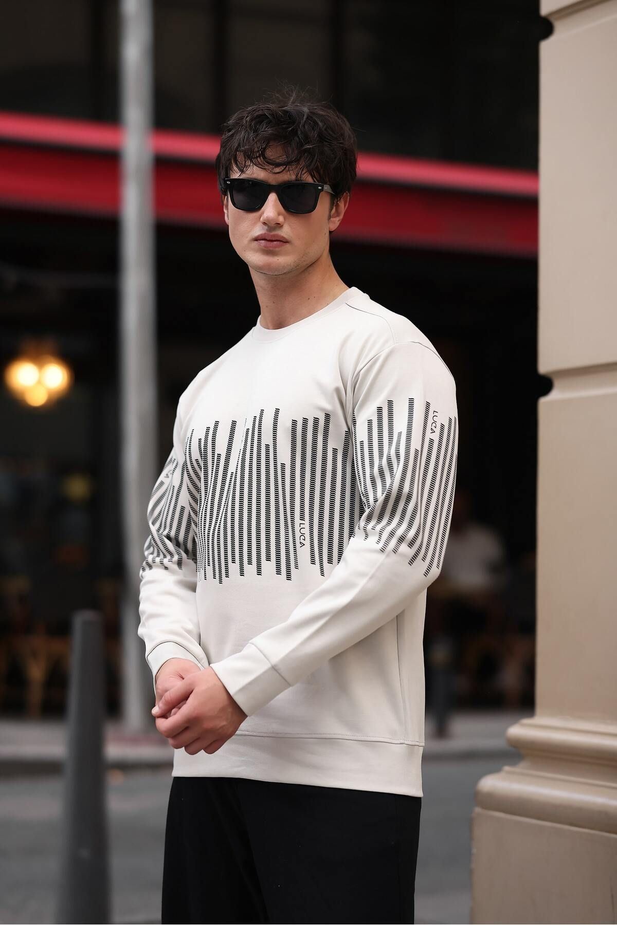 Erkek Bisiklet Yaka Baskılı Sweatshirt