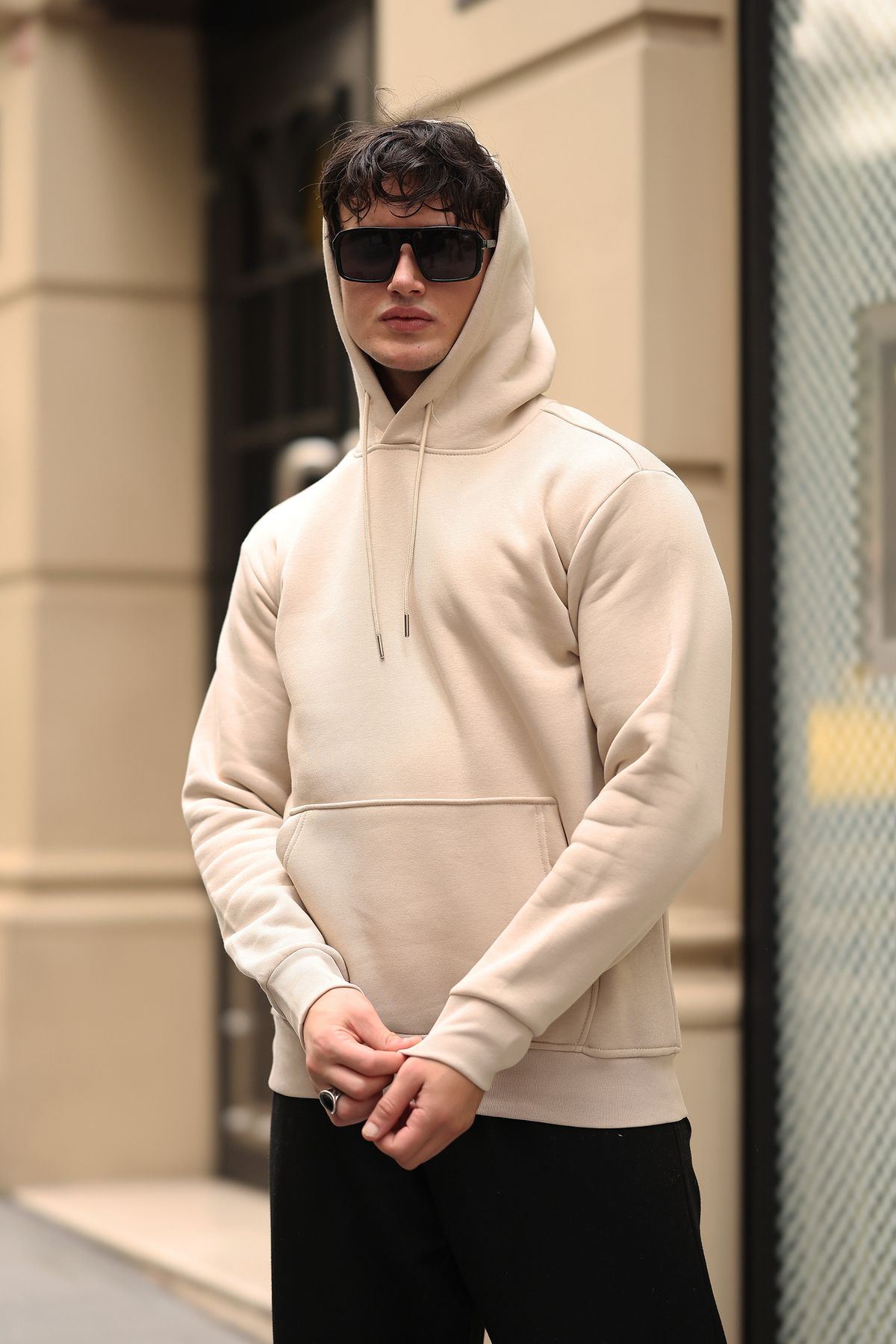 Üç İplik Şardonlu Kanguru Cep Sweatshirt