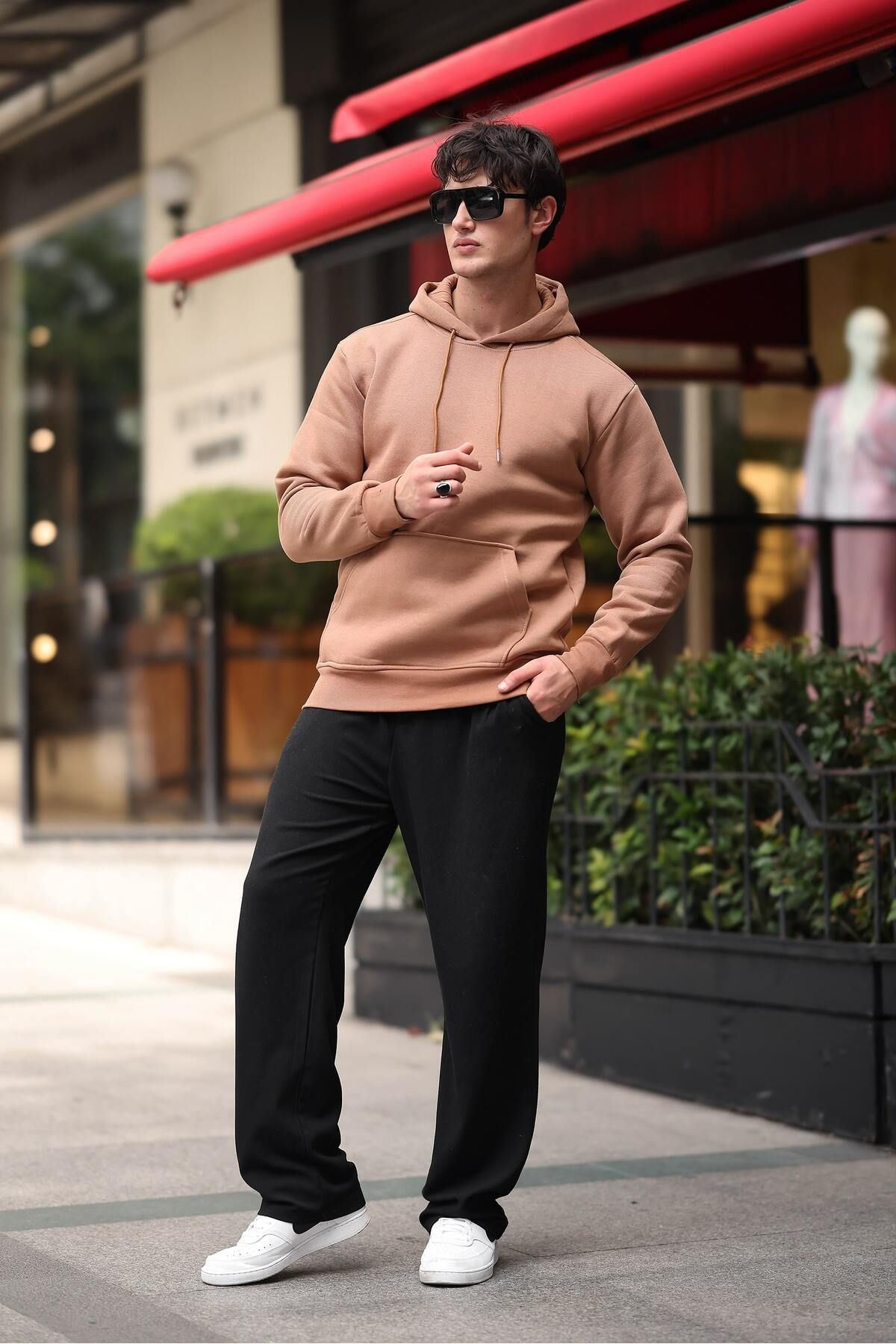 Üç İplik Şardonlu Kanguru Cep Sweatshirt