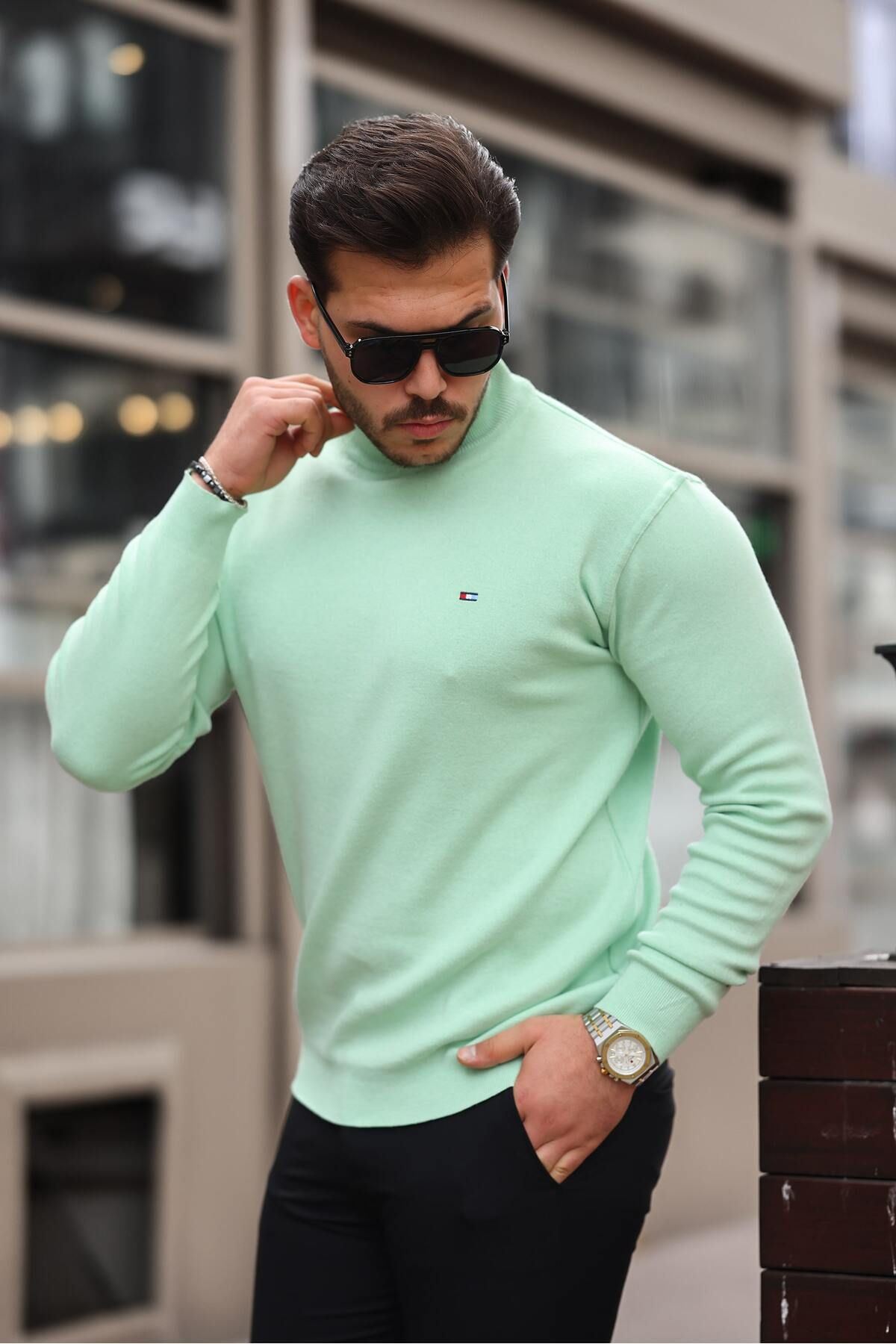 Erkek Yarım Balıkçı Yaka Pamuklu Triko Kazak