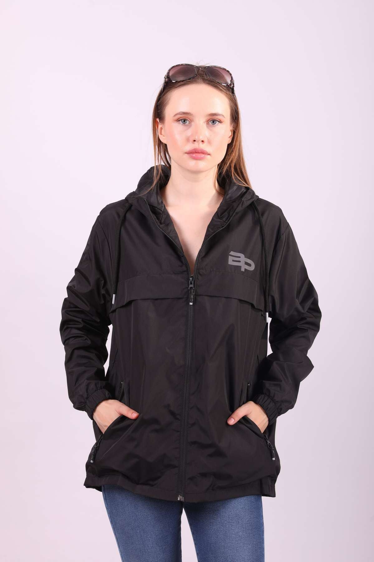 Kadın Içi Astarlı Suya Dayanıklı Kapüşonlu Yağmurluk