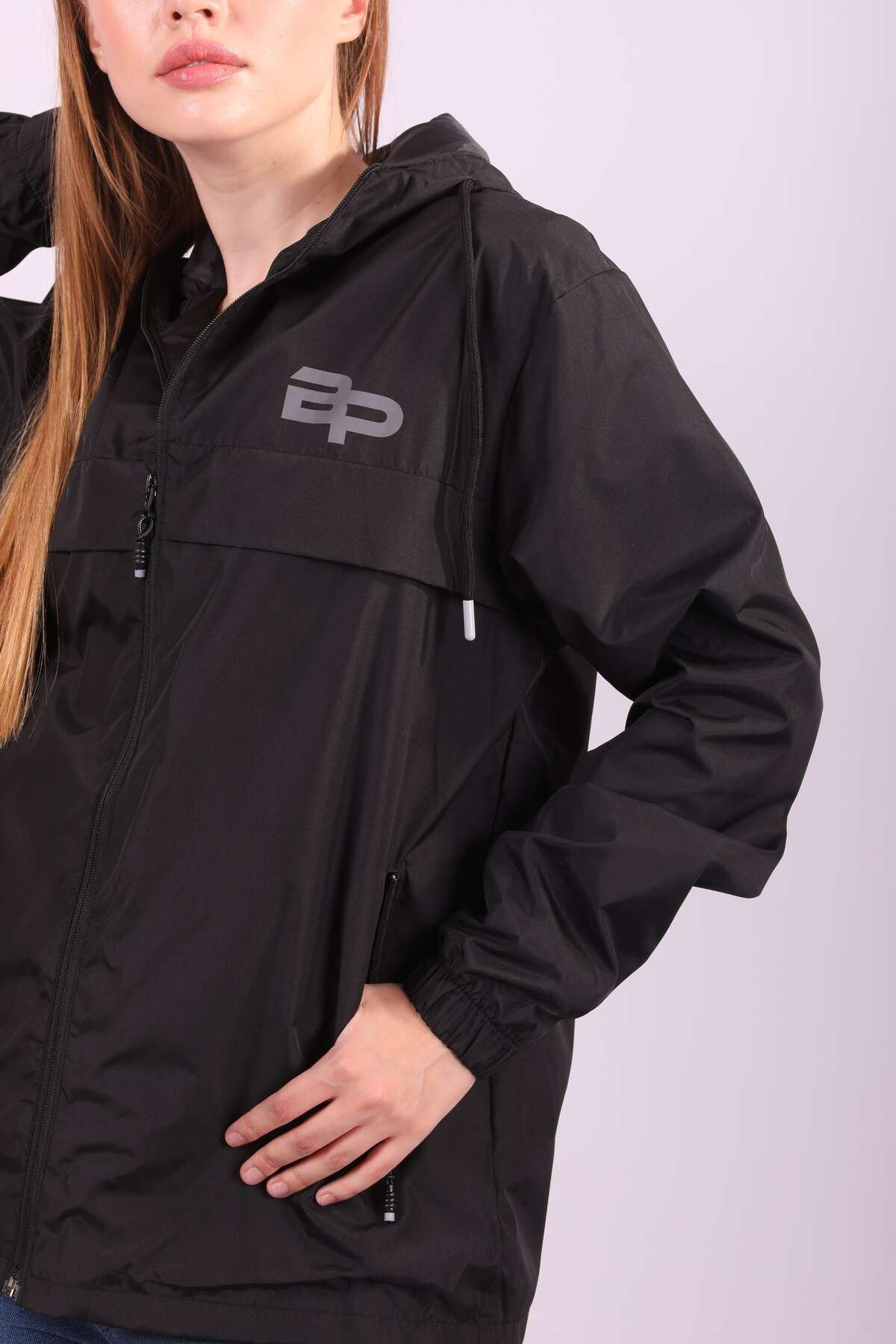 Kadın Içi Astarlı Suya Dayanıklı Kapüşonlu Yağmurluk