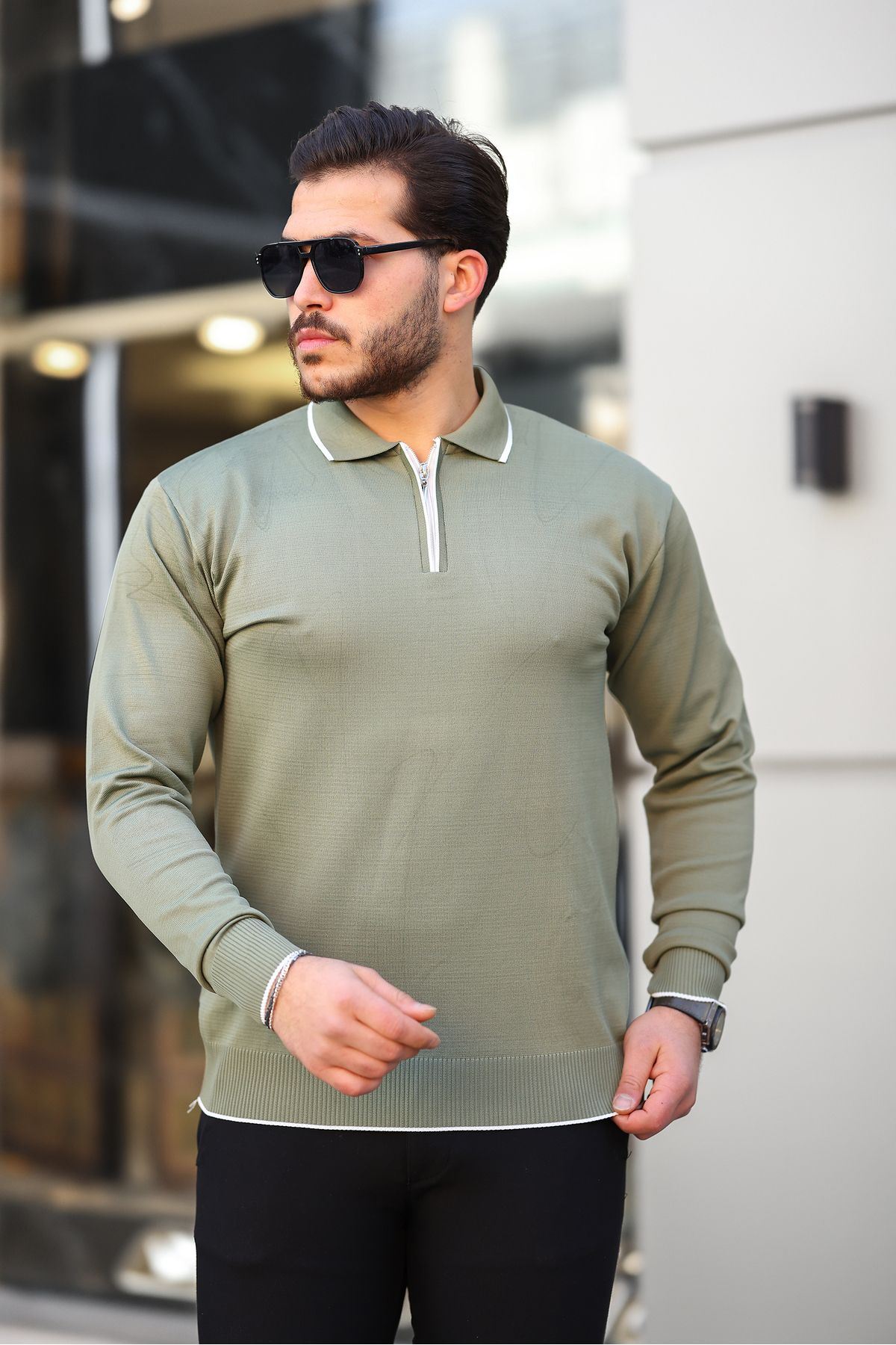 Fermuar Yaka Çizgi Detaylı Erkek Kazak