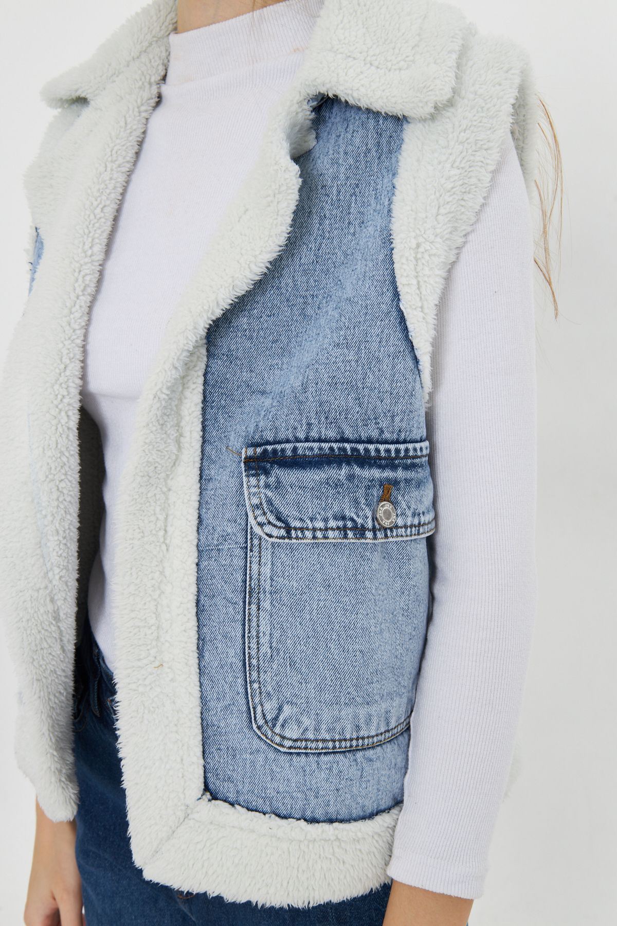 Kadın Çift Cepli Peluşlu Denim Yelek