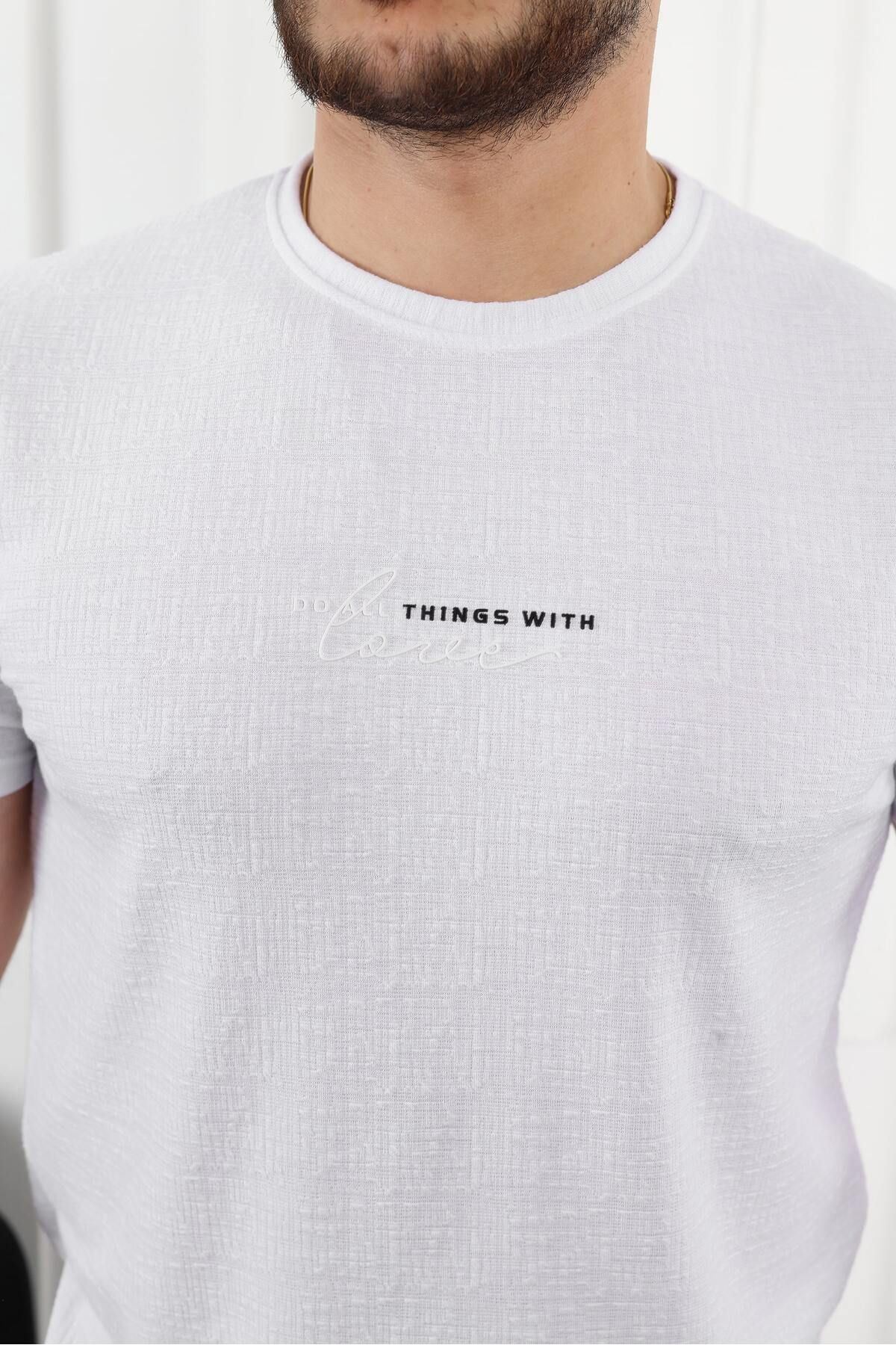 Kendinden Desenli Baskılı T-Shirt