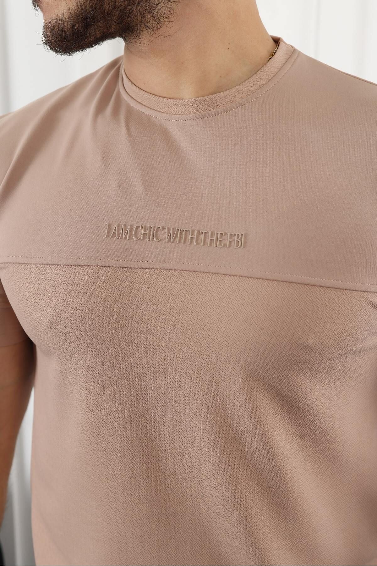 Şerit Detaylı Baskılı T-Shirt