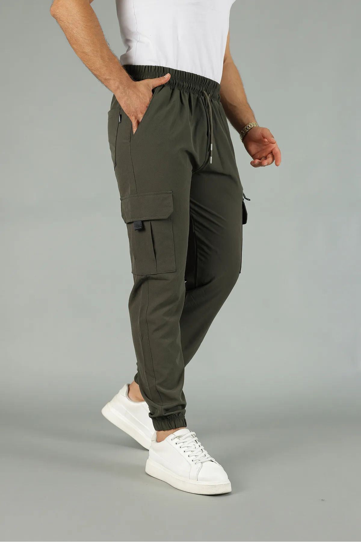 Erkek Kargo Cepli Fermuar Detaylı Jogger Haki Paraşüt Pantolon