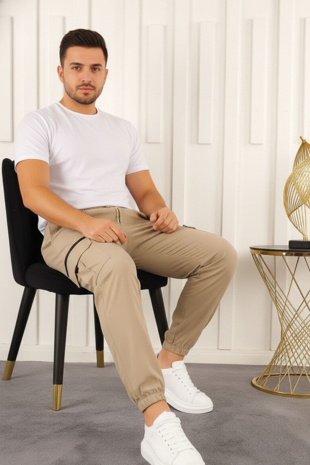 Erkek Kargo Cepli Fermuar Detaylı Jogger Krem Paraşüt Pantolon