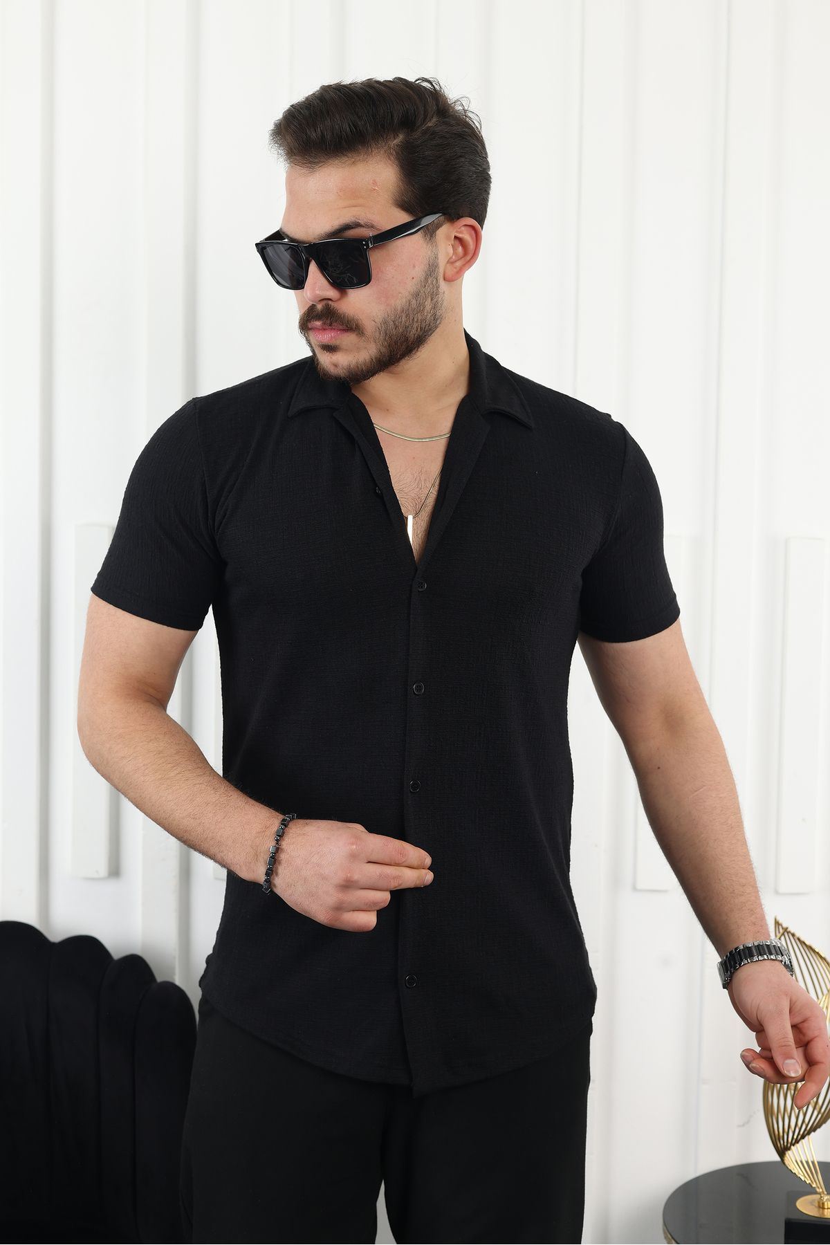 Erkek Kendinden Desenli Kısa Kol Siyah Keten Gömlek
