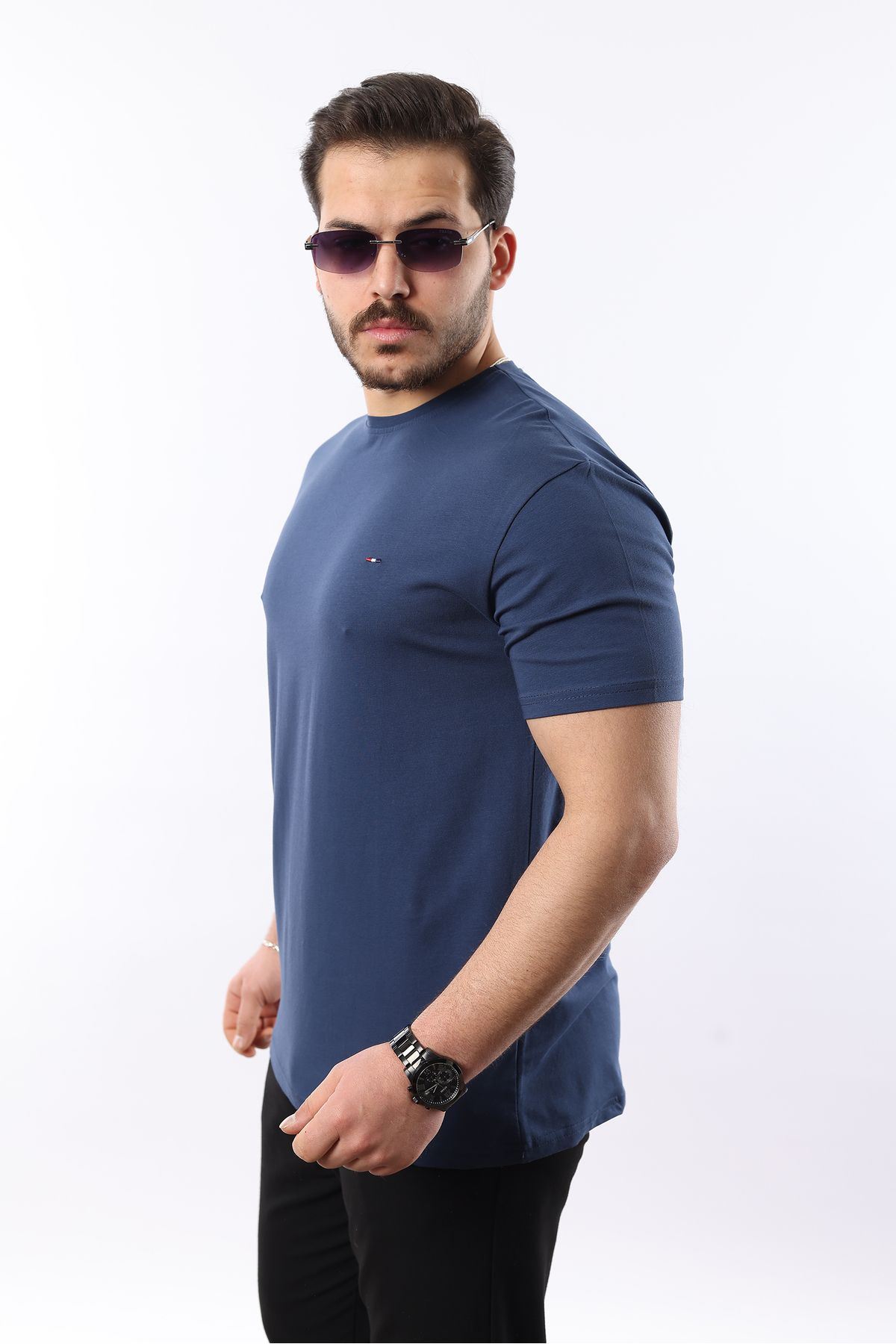 Erkek Slim Fit T-Shirt