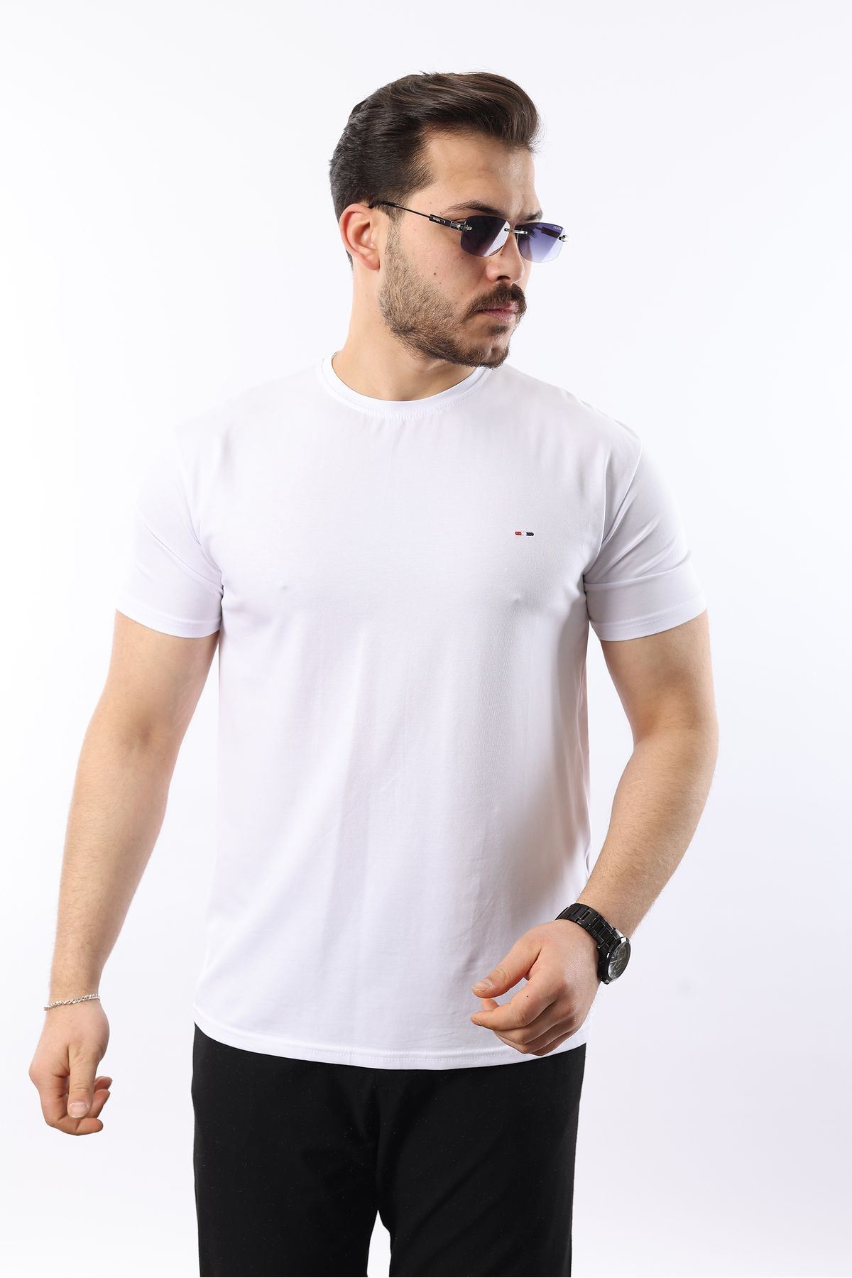 Erkek Slim Fit T-Shirt
