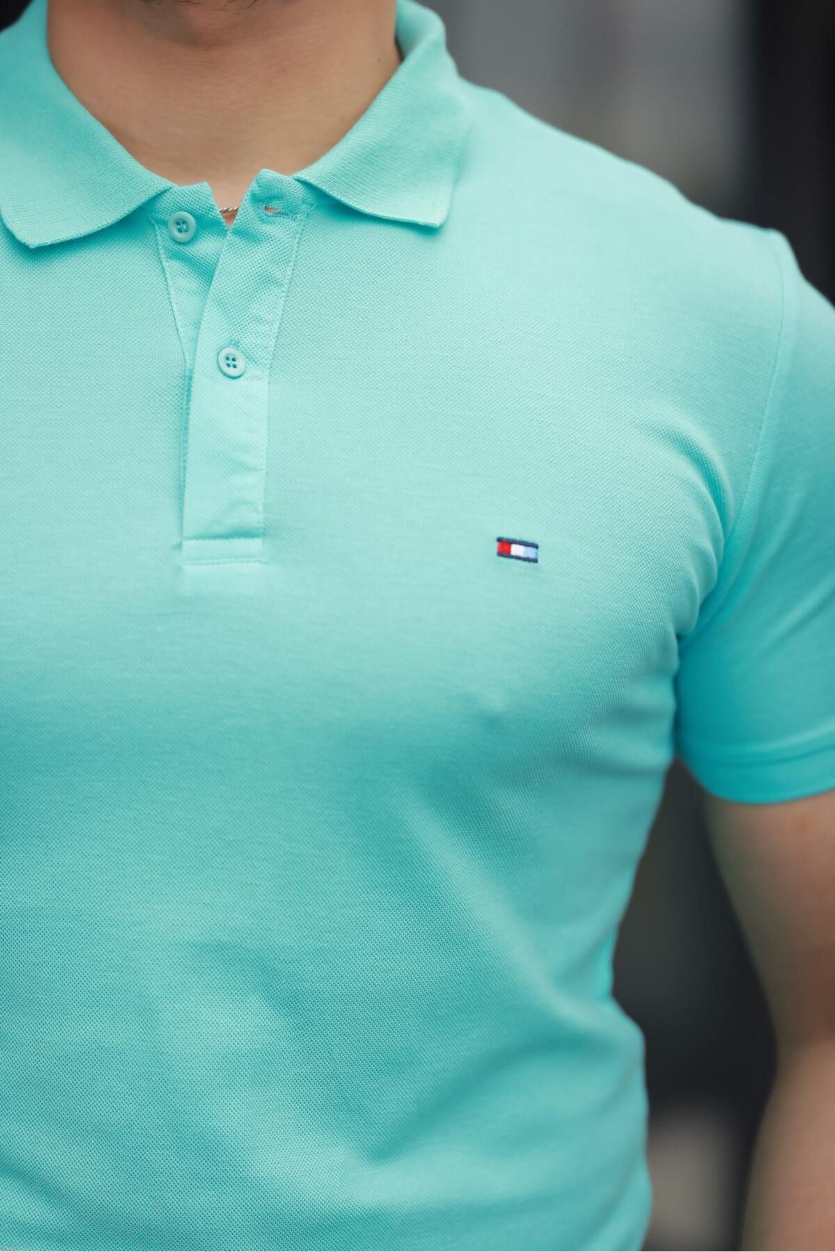 Erkek Kıvrılmaz Polo Yaka Cepsiz Slim Fit Dar Kesim T-Shirt