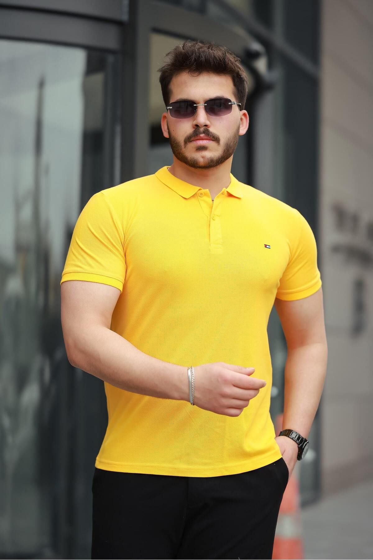 Erkek Kıvrılmaz Polo Yaka Cepsiz Slim Fit Dar Kesim T-Shirt