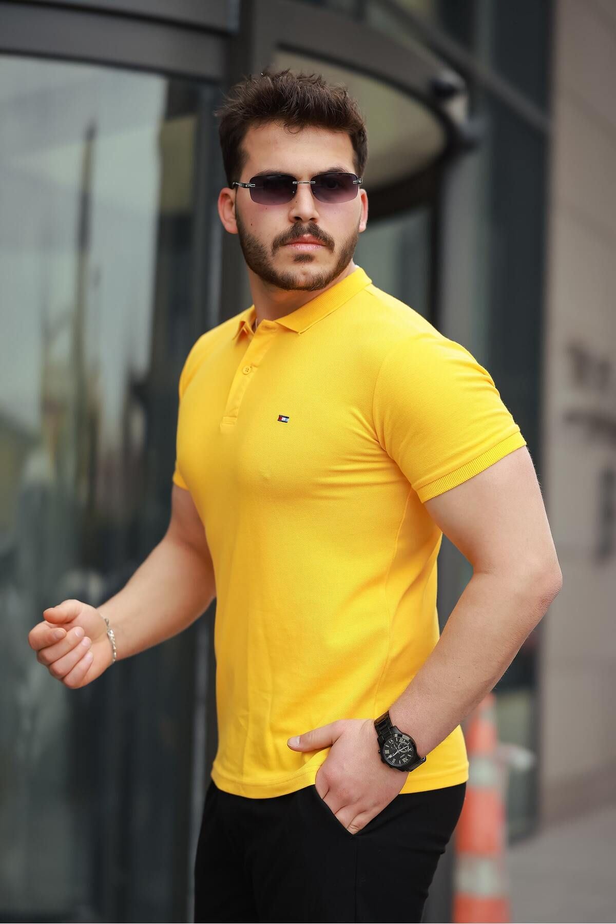 Erkek Kıvrılmaz Polo Yaka Cepsiz Slim Fit Dar Kesim T-Shirt