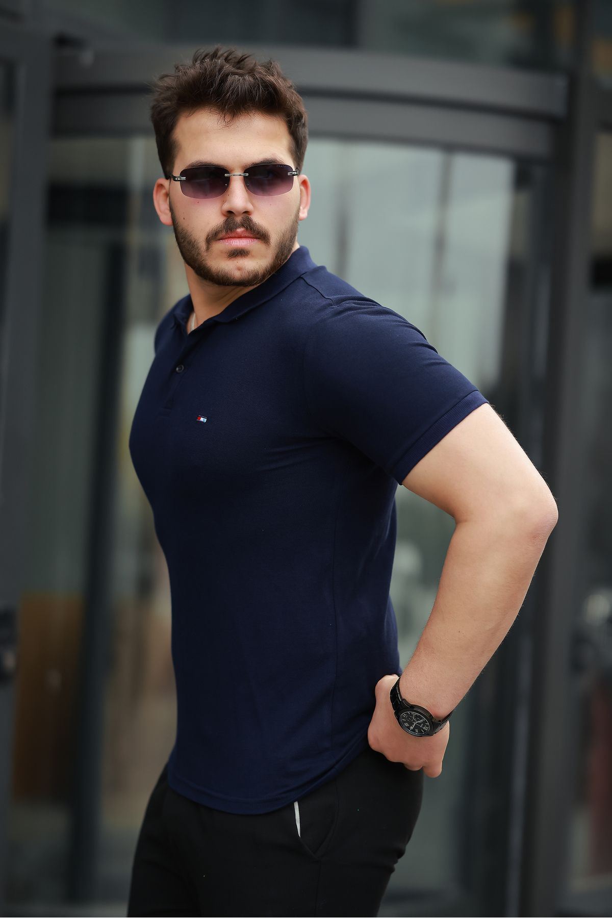 Erkek Kıvrılmaz Polo Yaka Cepsiz Slim Fit Dar Kesim T-Shirt