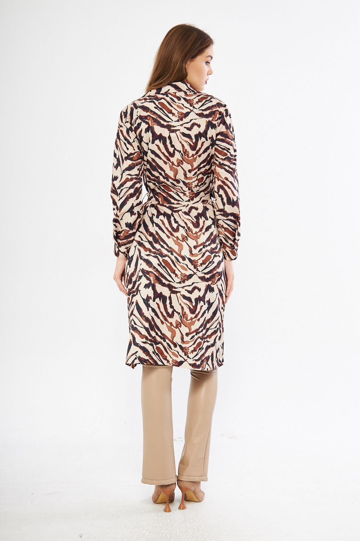 Astarsız Cepli Düğmeli Kuşaklı Yazlık Trenç