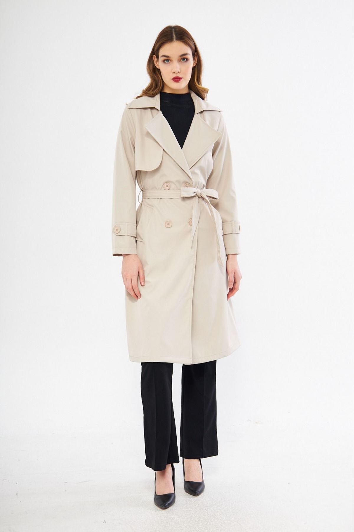 Kadın Basic Düğmeli Kuşaklı Cepli Uzun Krem Trençkot