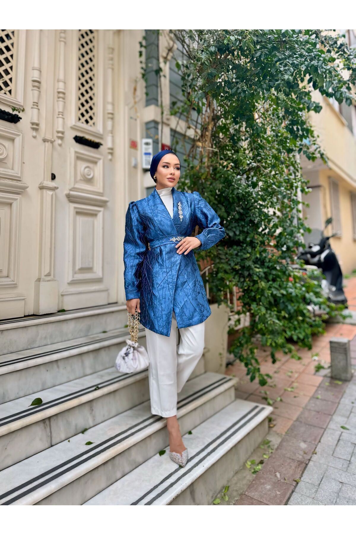 Kadın Taşlı Jakarlı Şık Kemerli Mavi Tonik Ceket